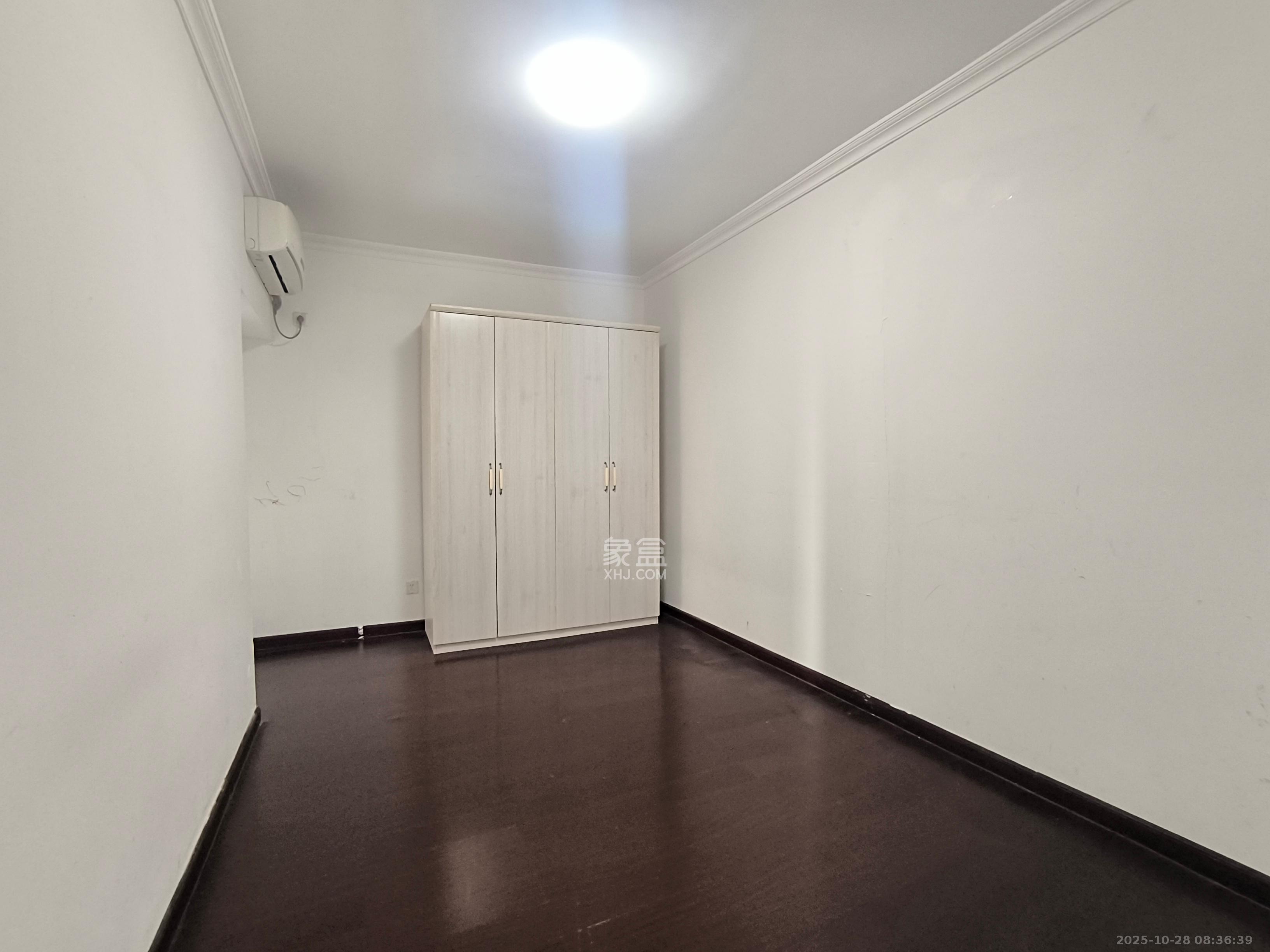 中海国际一期  3室2厅1卫    1800.0元/月室内图