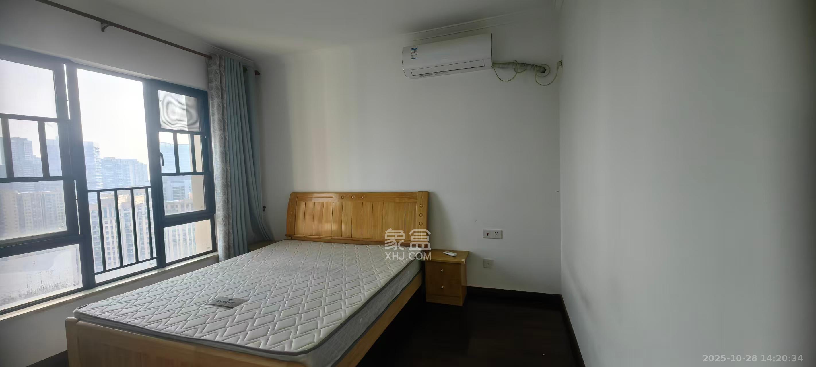 万科里金域国际  3室2厅2卫    3500.0元/月 万科里金域国际  3室2厅2卫    3500.0元/月室内图