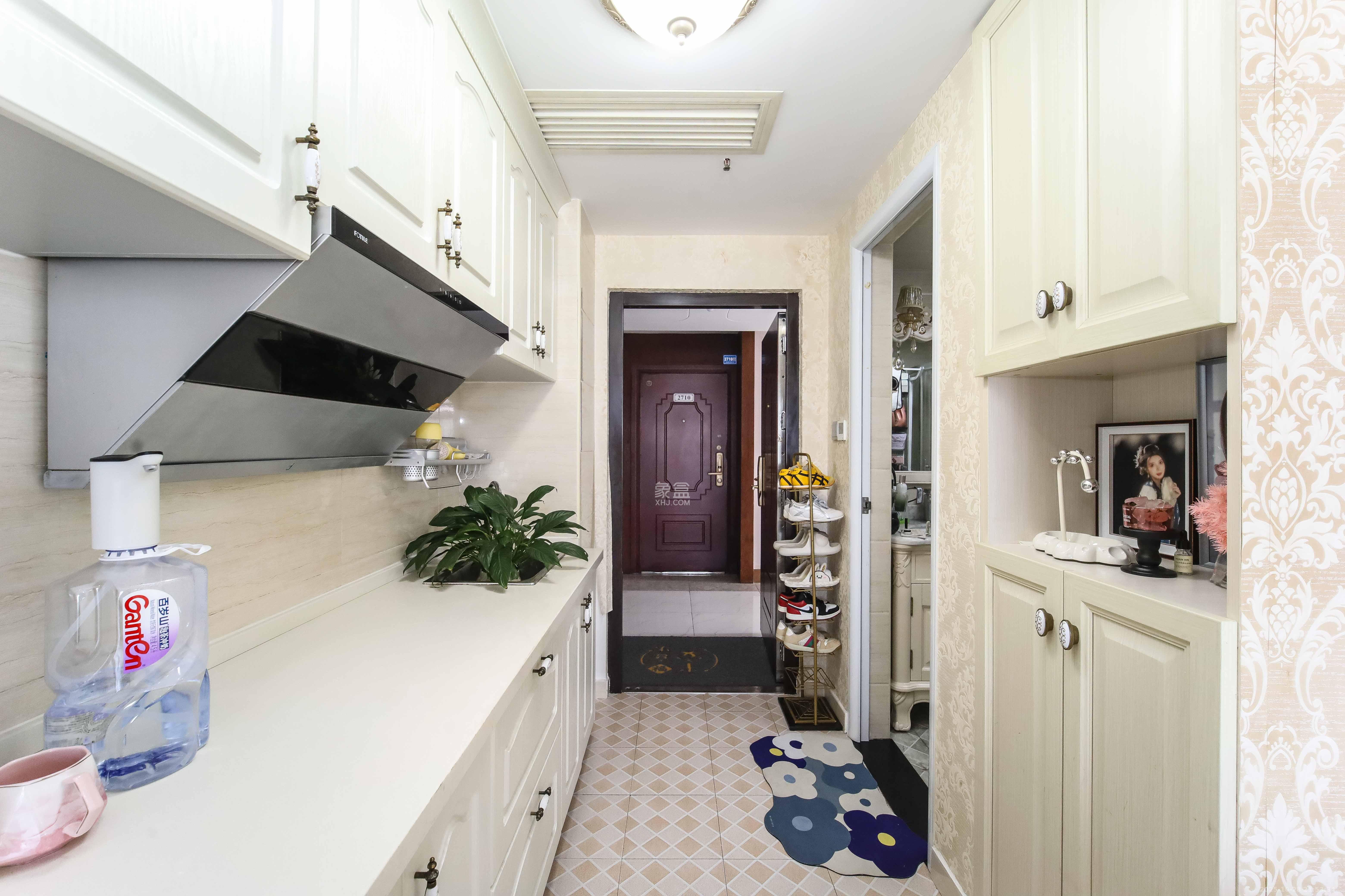 红橡华园(菲莎公馆)  1室1厅1卫    31.0万厨房