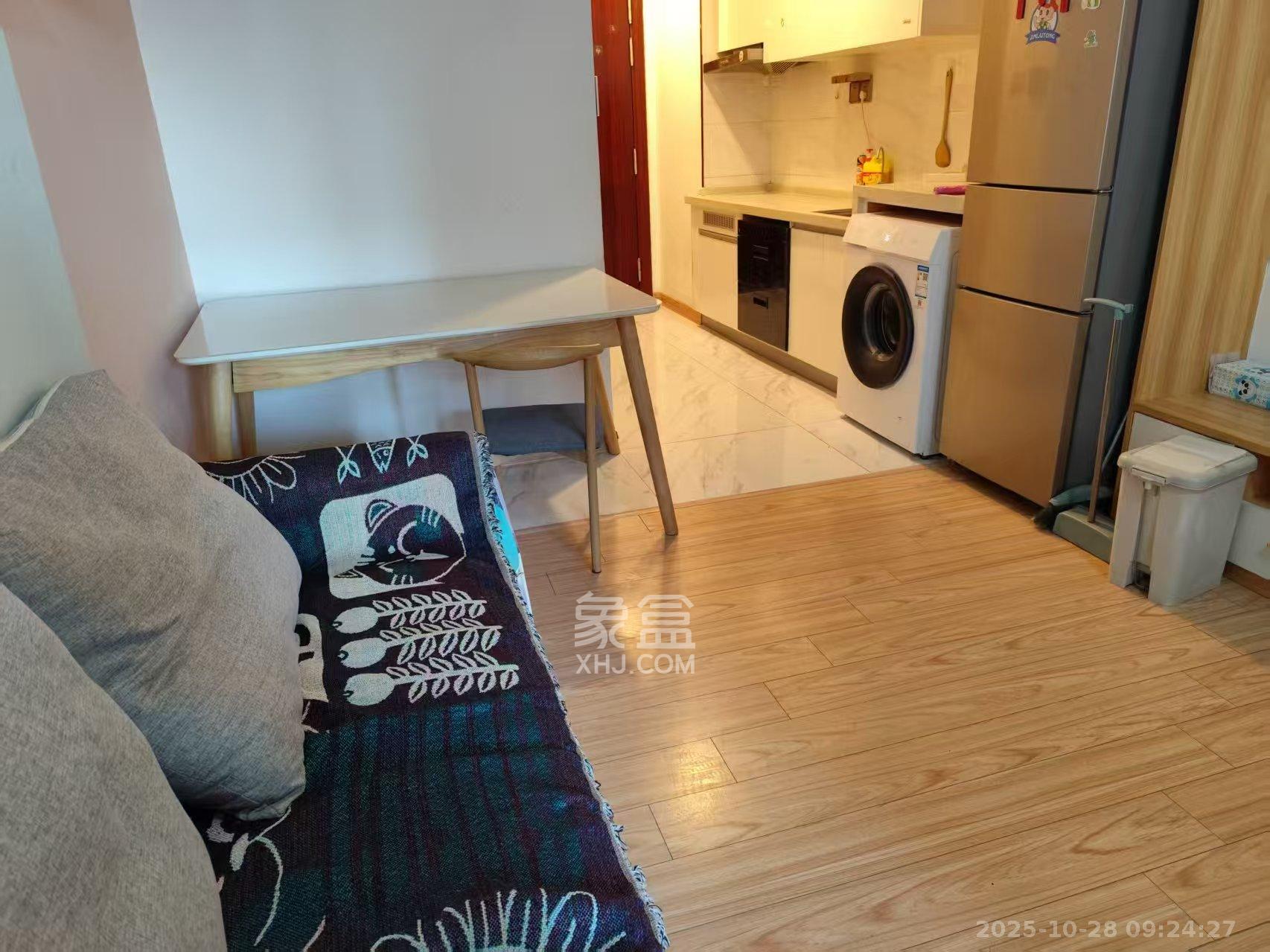 碧桂园城市之光  1室0厅0卫    1600.0元/月室内图