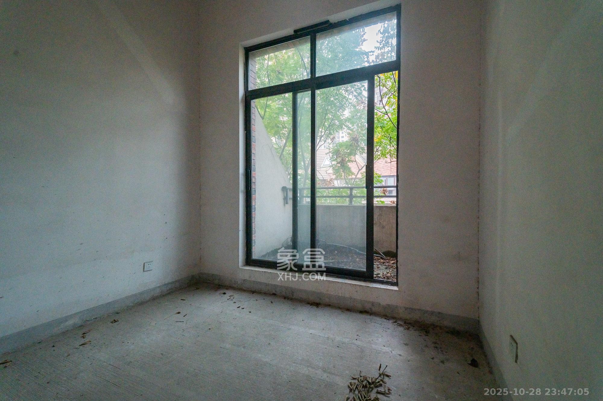 星湖湾一期洋房  3室3厅1卫    140.0万 星湖湾一期洋房  3室3厅1卫    140.0万其他