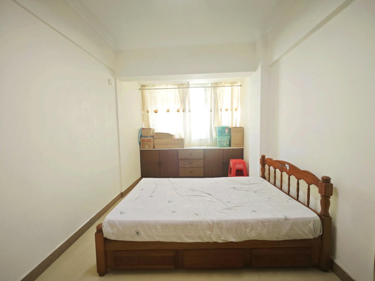 美舍园  4室2厅2卫    2900.0元/月室内图