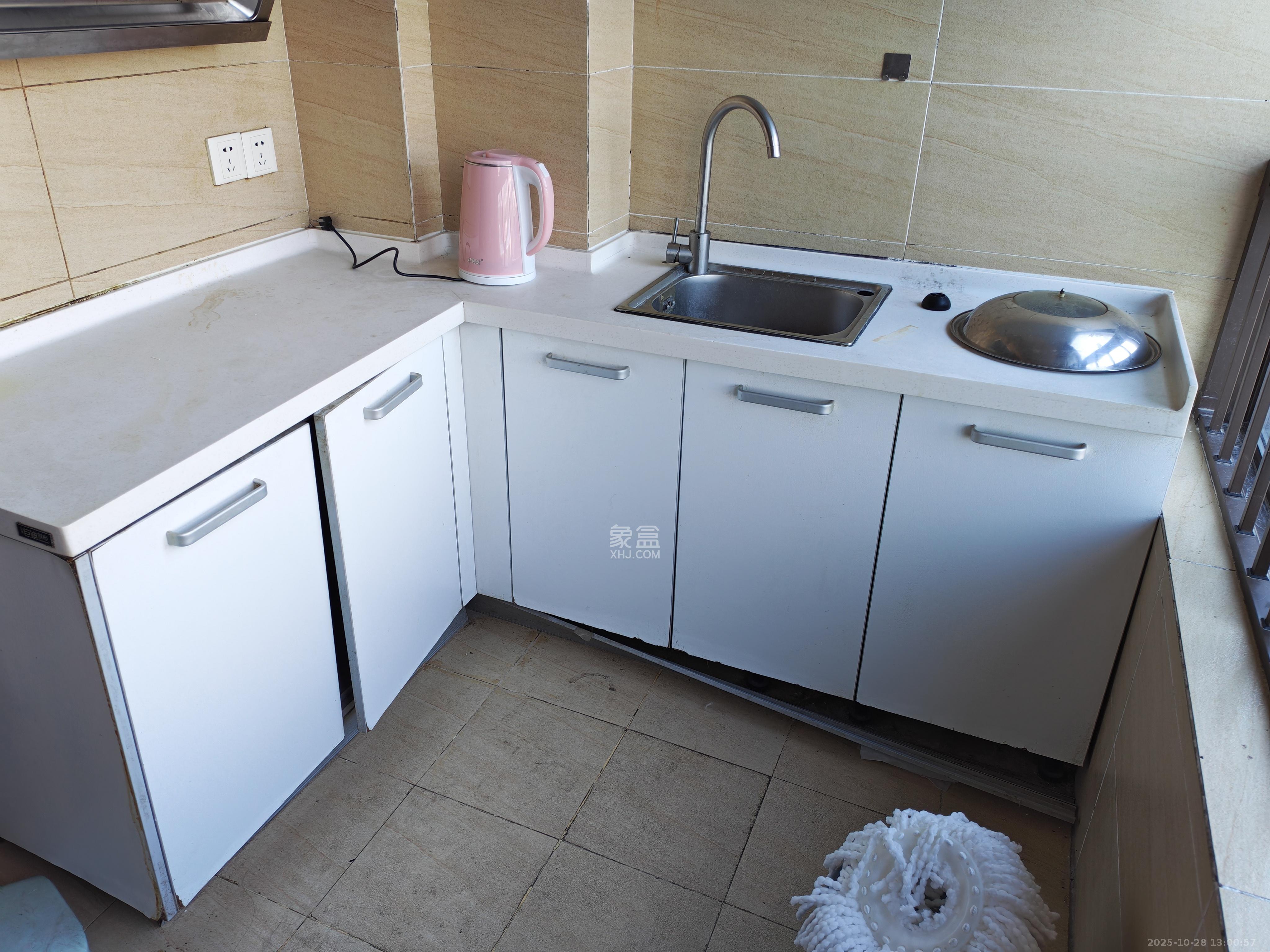 长盛上东区  1室1厅1卫    1400.0元/月室内图