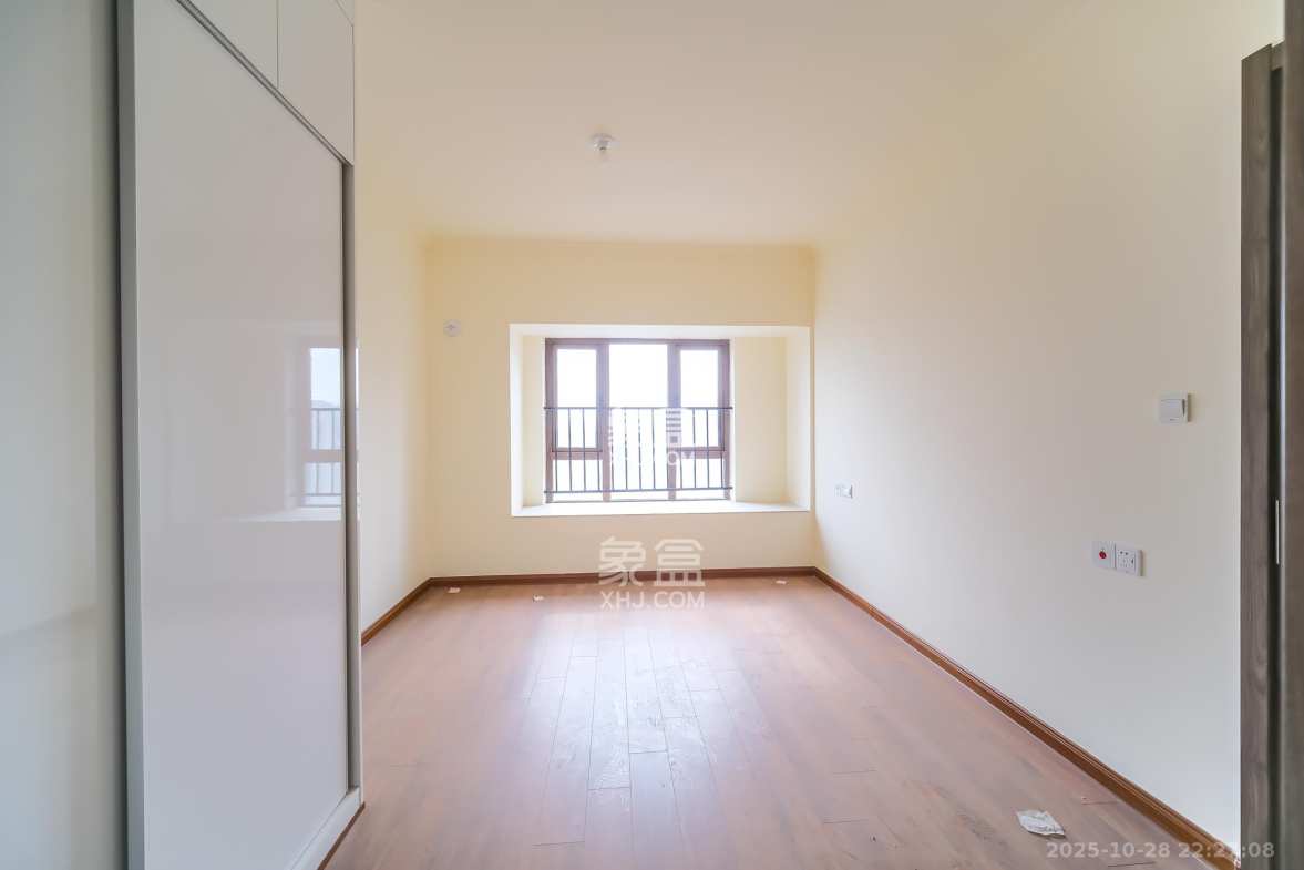 碧桂园翘楚棠 3室2厅2卫 88.68万 碧桂园翘楚棠 3室2厅2卫 88.68万卧室