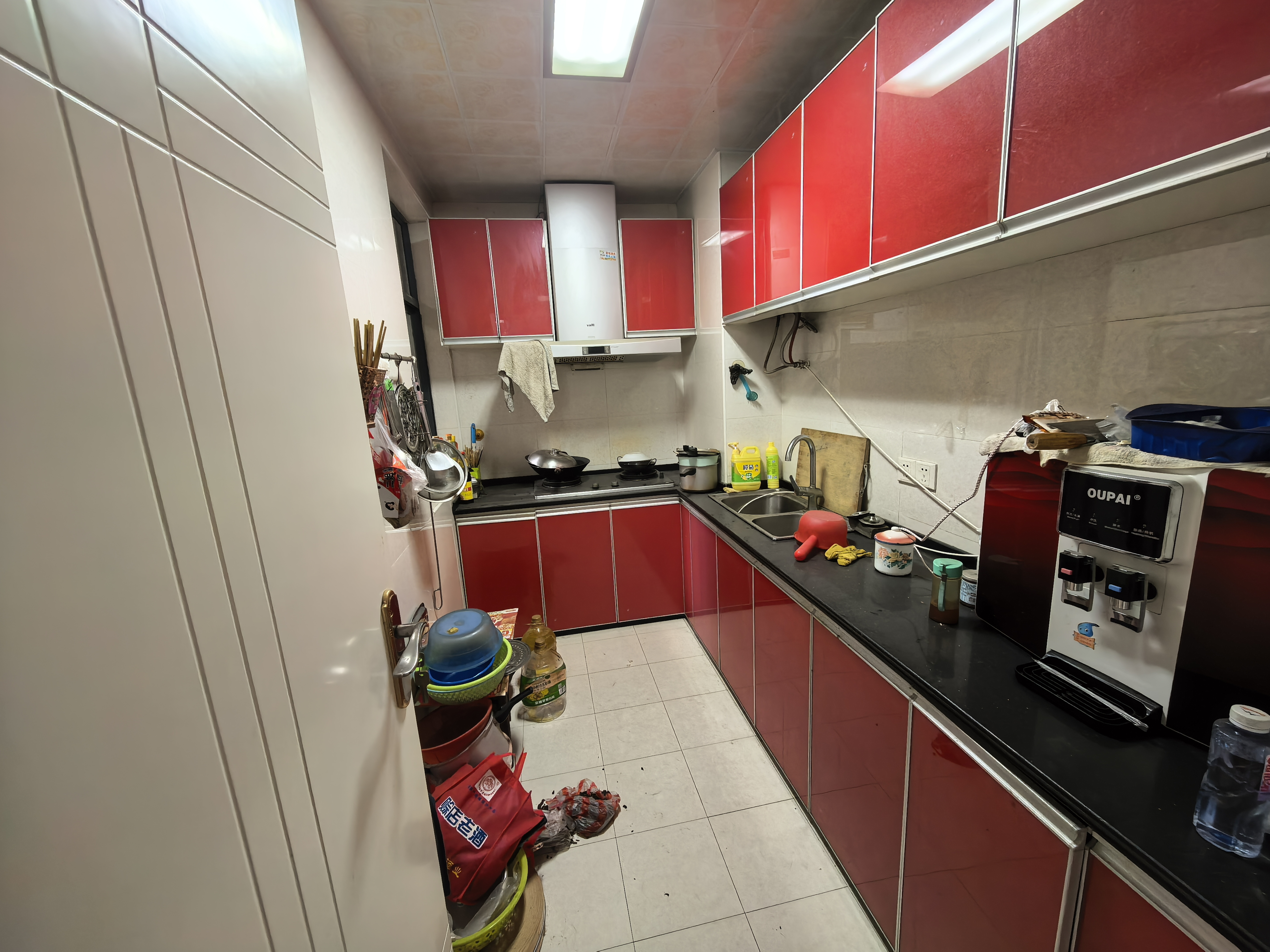 古城春天  2室2厅1卫    1300.0元/月室内图