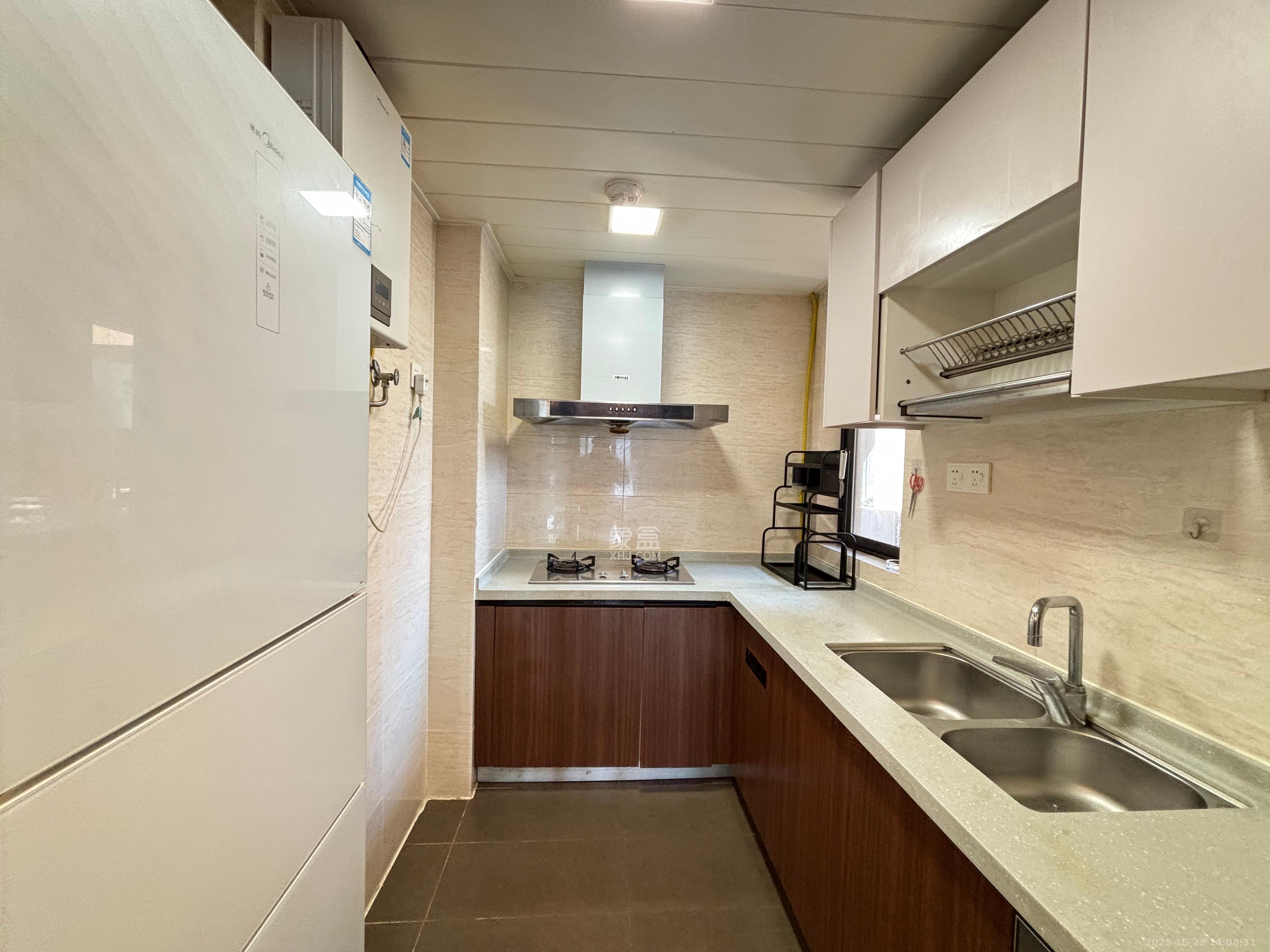 万科里金域滨江  3室2厅1卫    3600.0元/月室内图