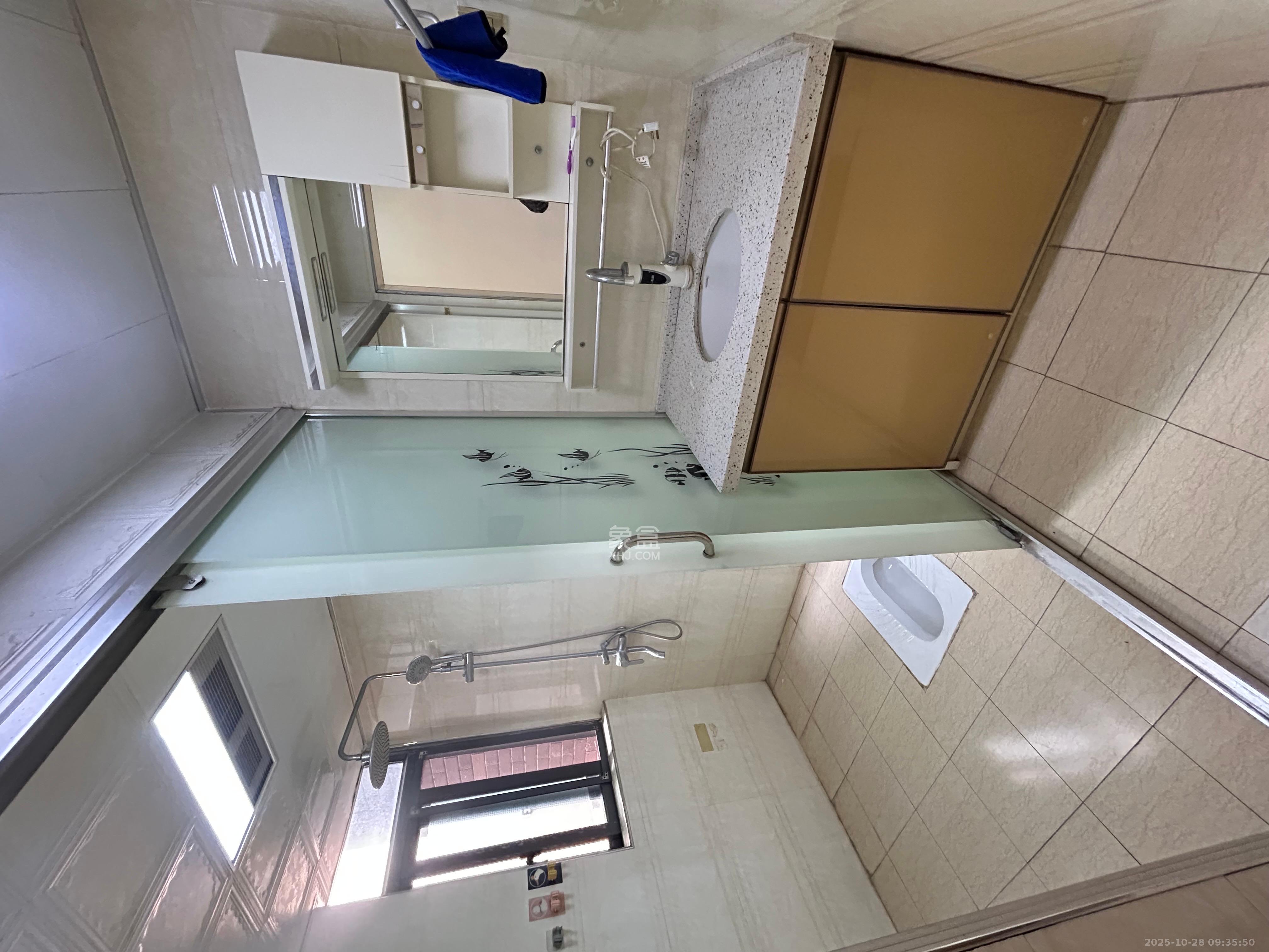 五矿格澜郡 3室2厅2卫 2000.0元/月 五矿格澜郡 3室2厅2卫 2000.0元/月室内图