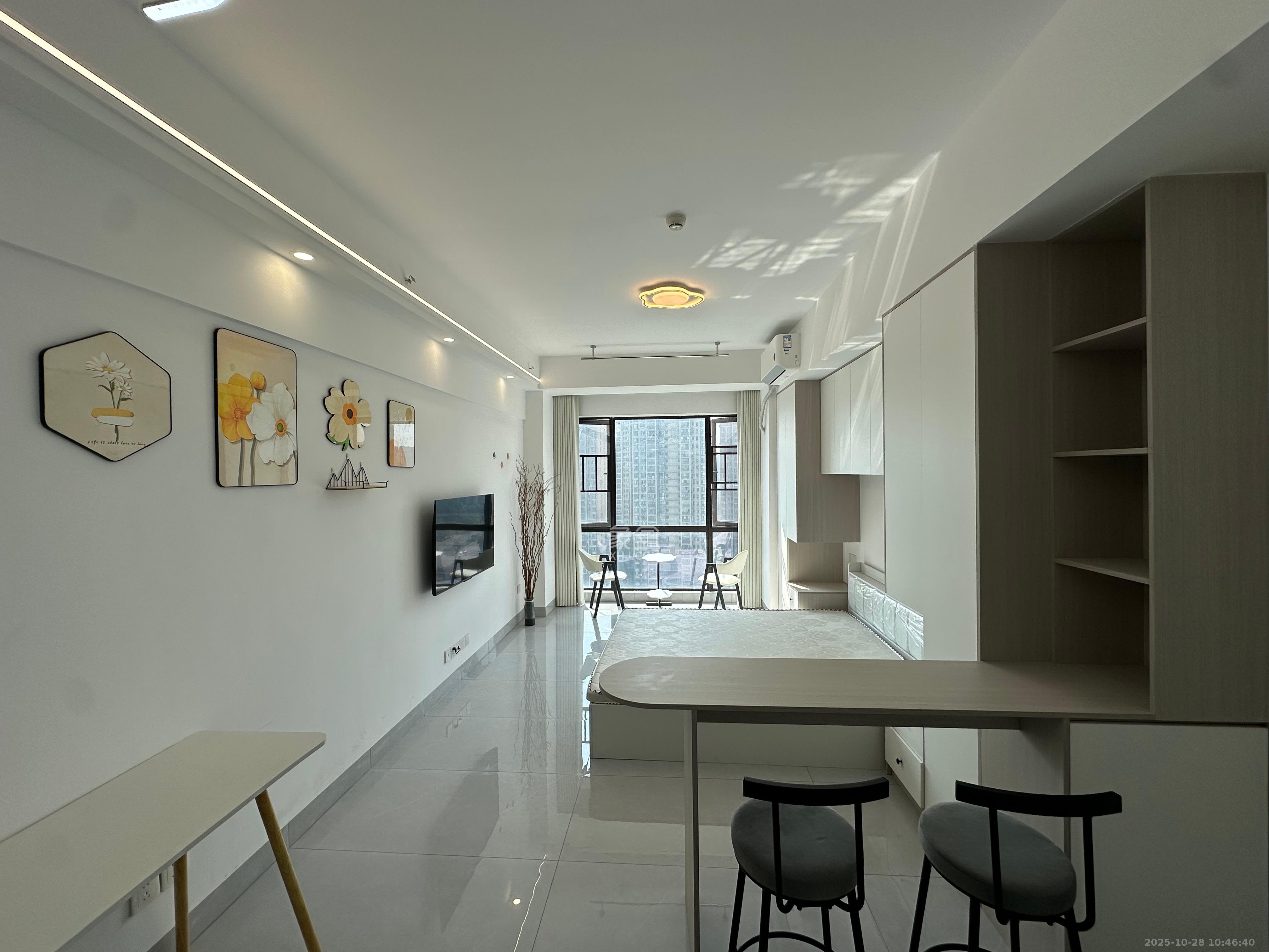 鄱阳汇金中心  1室1厅1卫    1500.0元/月 鄱阳汇金中心  1室1厅1卫    1500.0元/月室内图