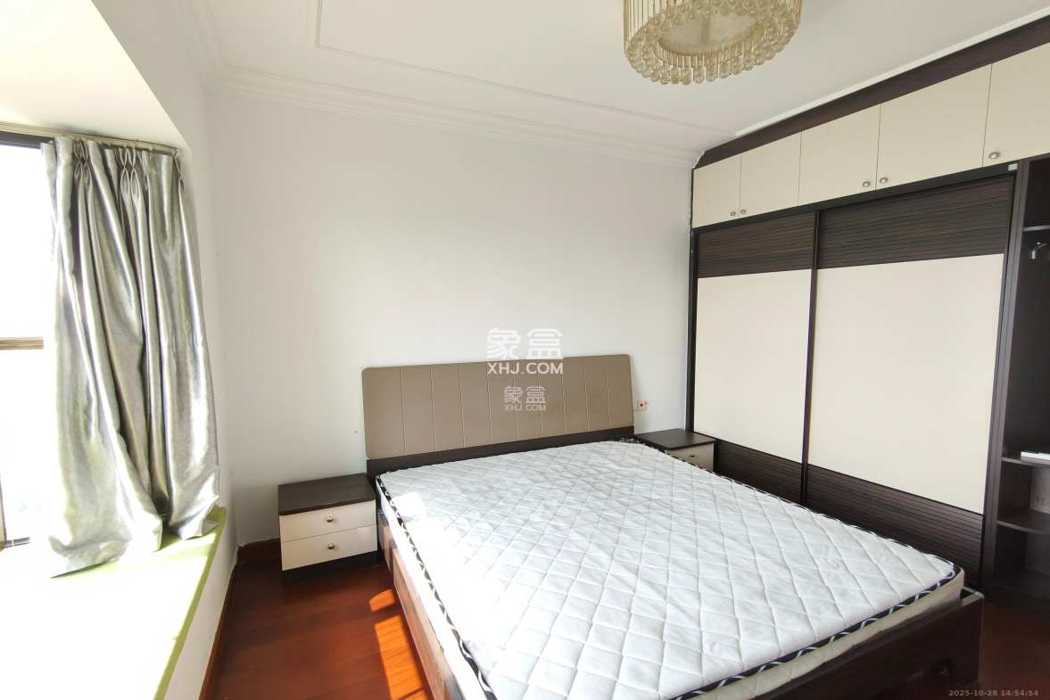 恒大御景半岛锦绣苑  1室0厅0卫    2500.0元/月 恒大御景半岛锦绣苑  1室0厅0卫    2500.0元/月室内图