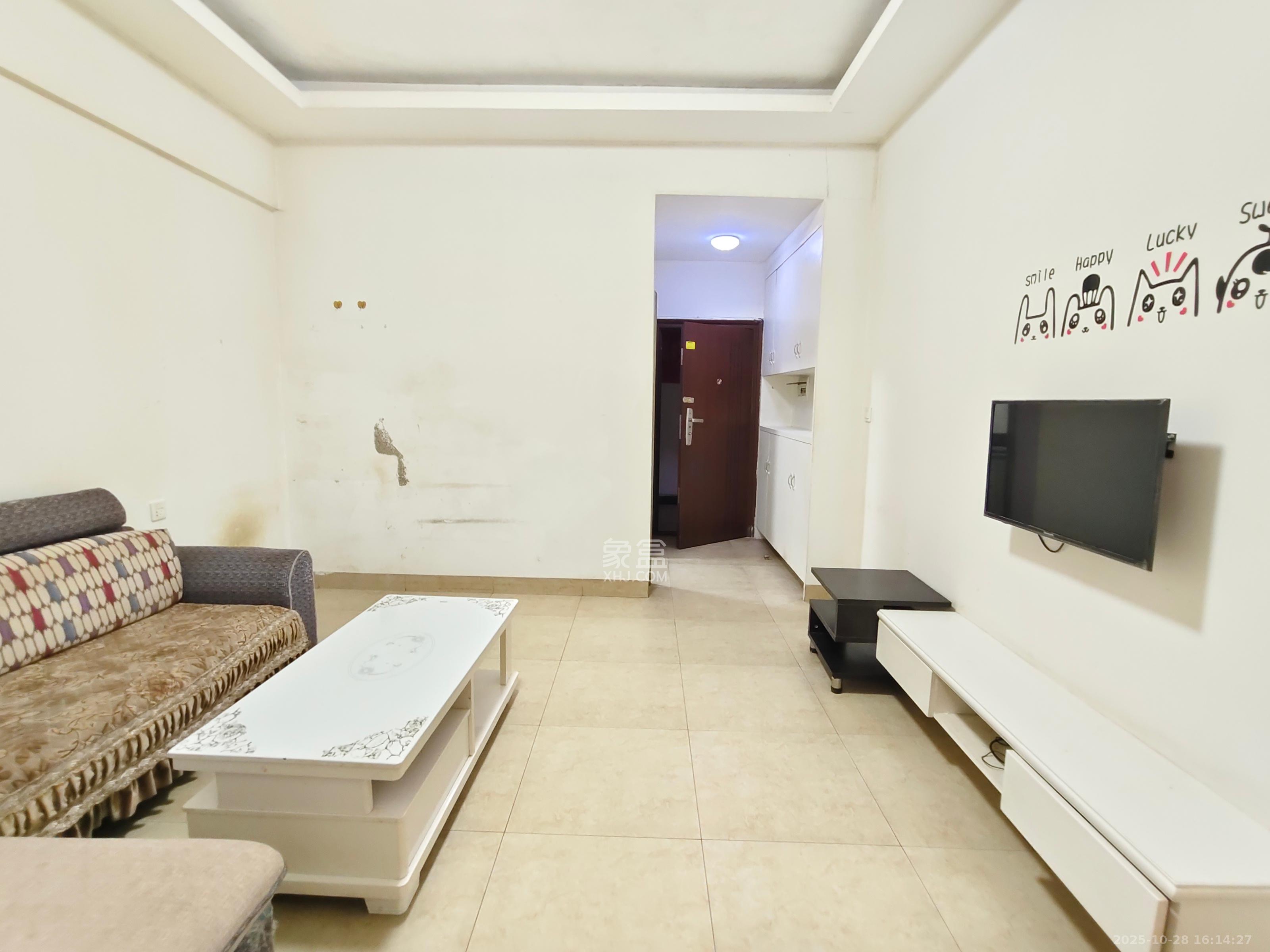 山水金庭  1室1厅1卫    900.0元/月 山水金庭  1室1厅1卫    900.0元/月室内图1