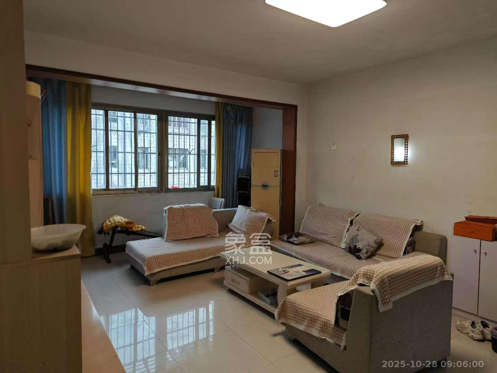 星邮小区 1室1厅1卫 1500.0元/月 星邮小区 1室1厅1卫 1500.0元/月室内图