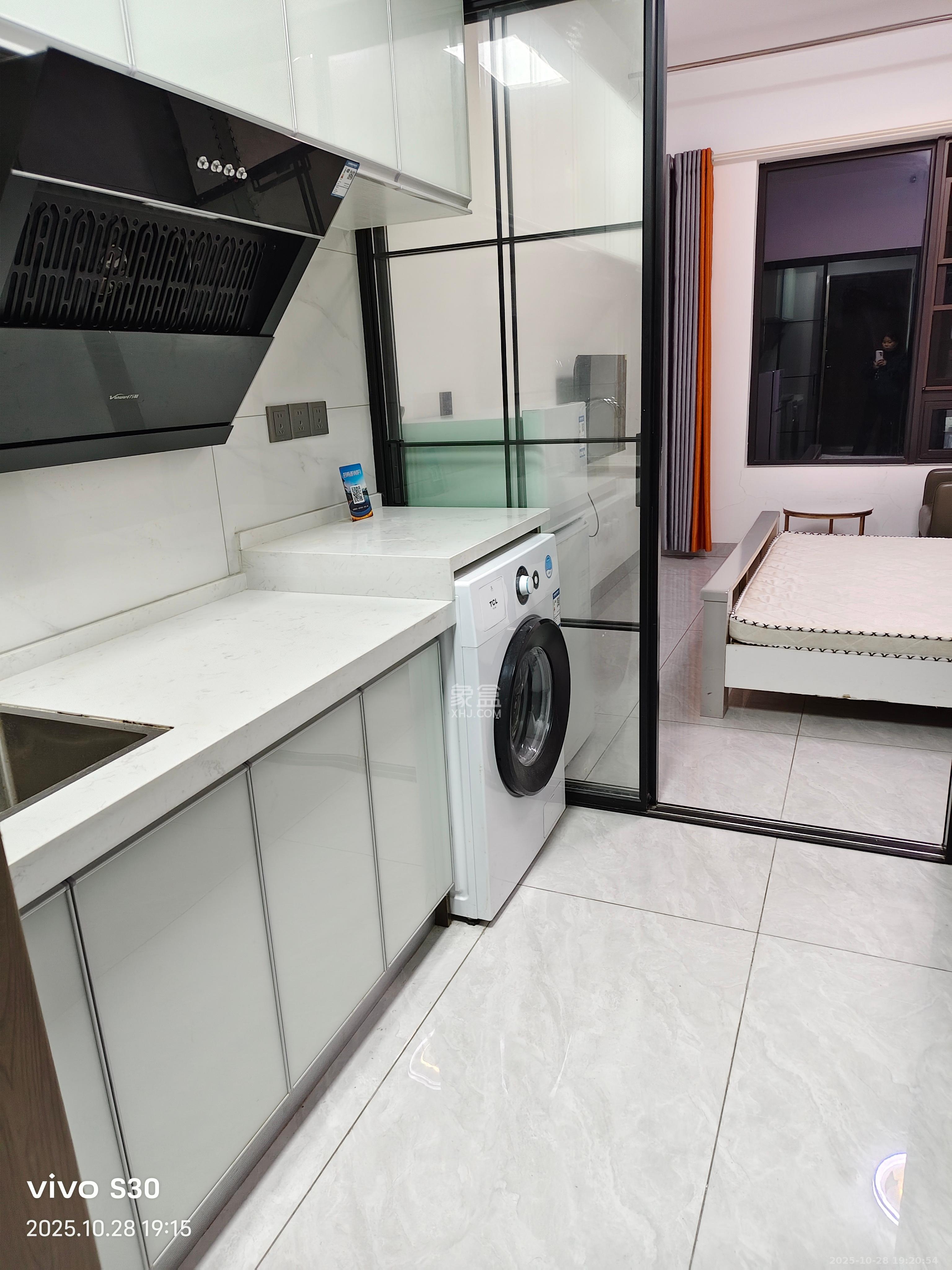 新城悦隽公园  1室0厅0卫    1200.0元/月 新城悦隽公园  1室0厅0卫    1200.0元/月室内图