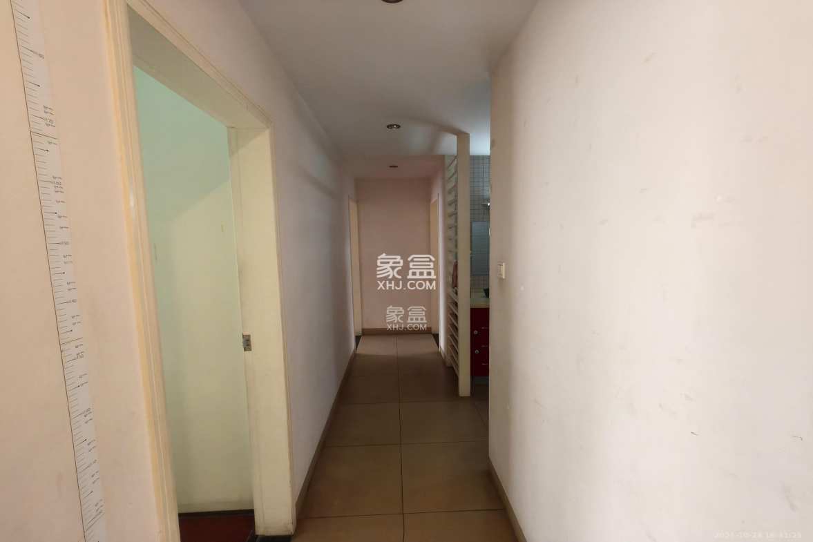 奥林匹克花园 3室2厅2卫 2300.0元/月 奥林匹克花园 3室2厅2卫 2300.0元/月室内图