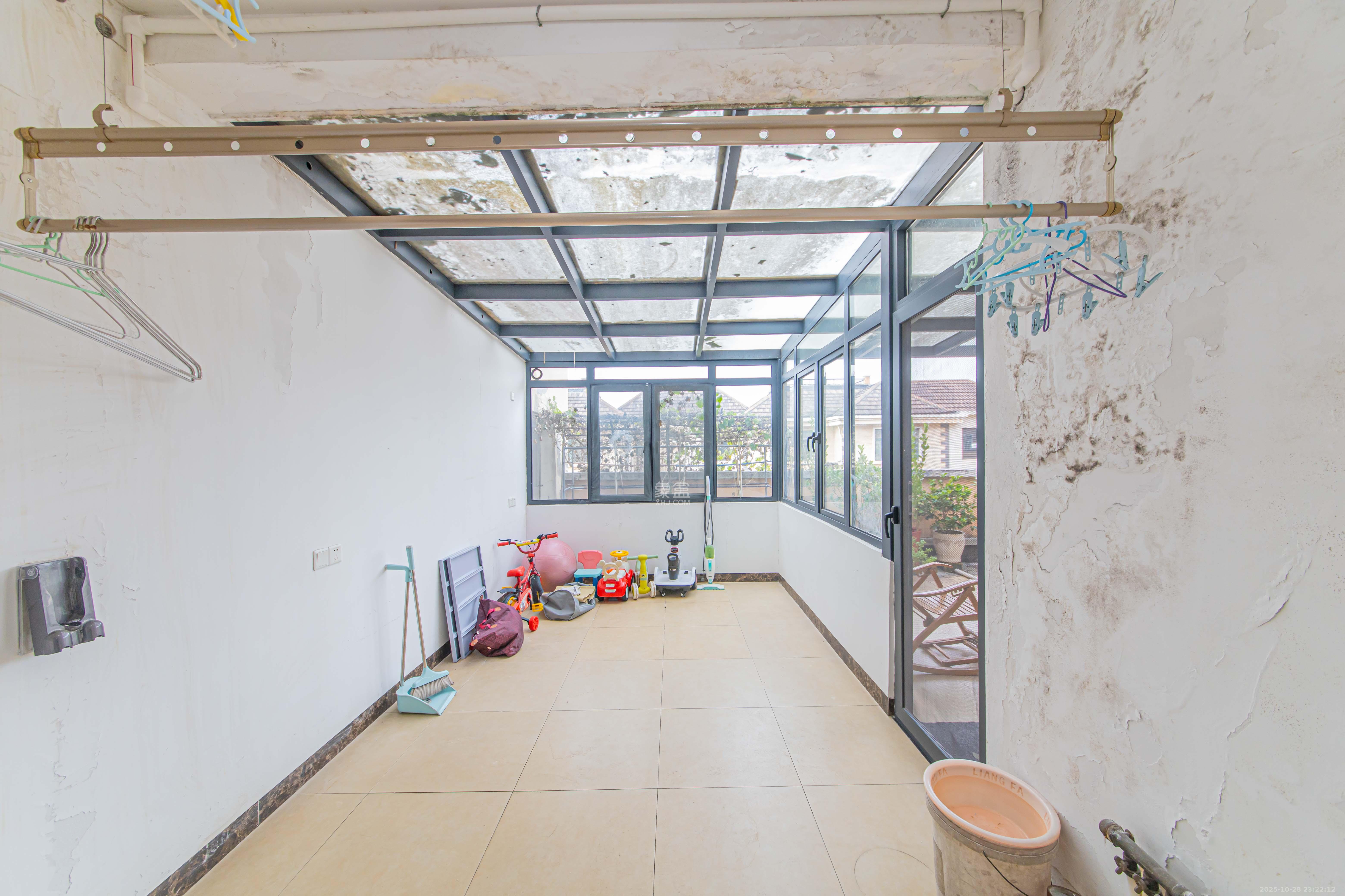 御邦  1室2厅1卫    106.0万阳台