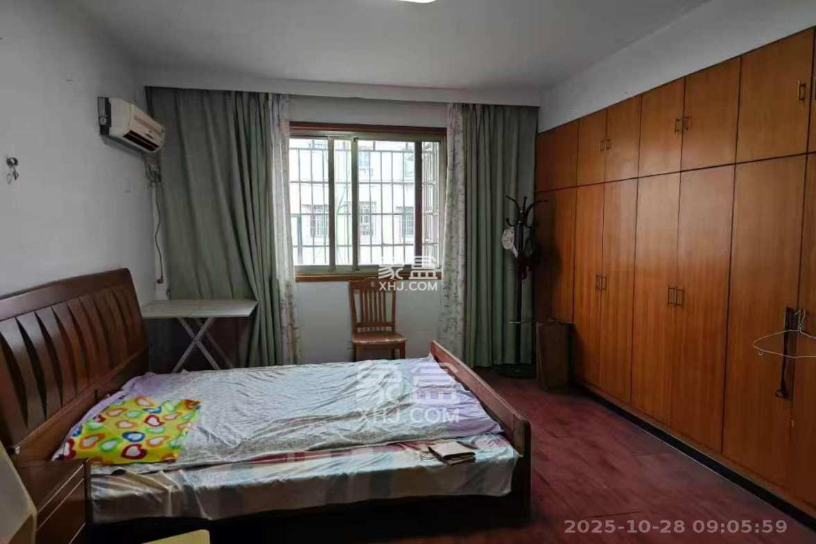 星邮小区 1室1厅1卫 1500.0元/月 星邮小区 1室1厅1卫 1500.0元/月室内图