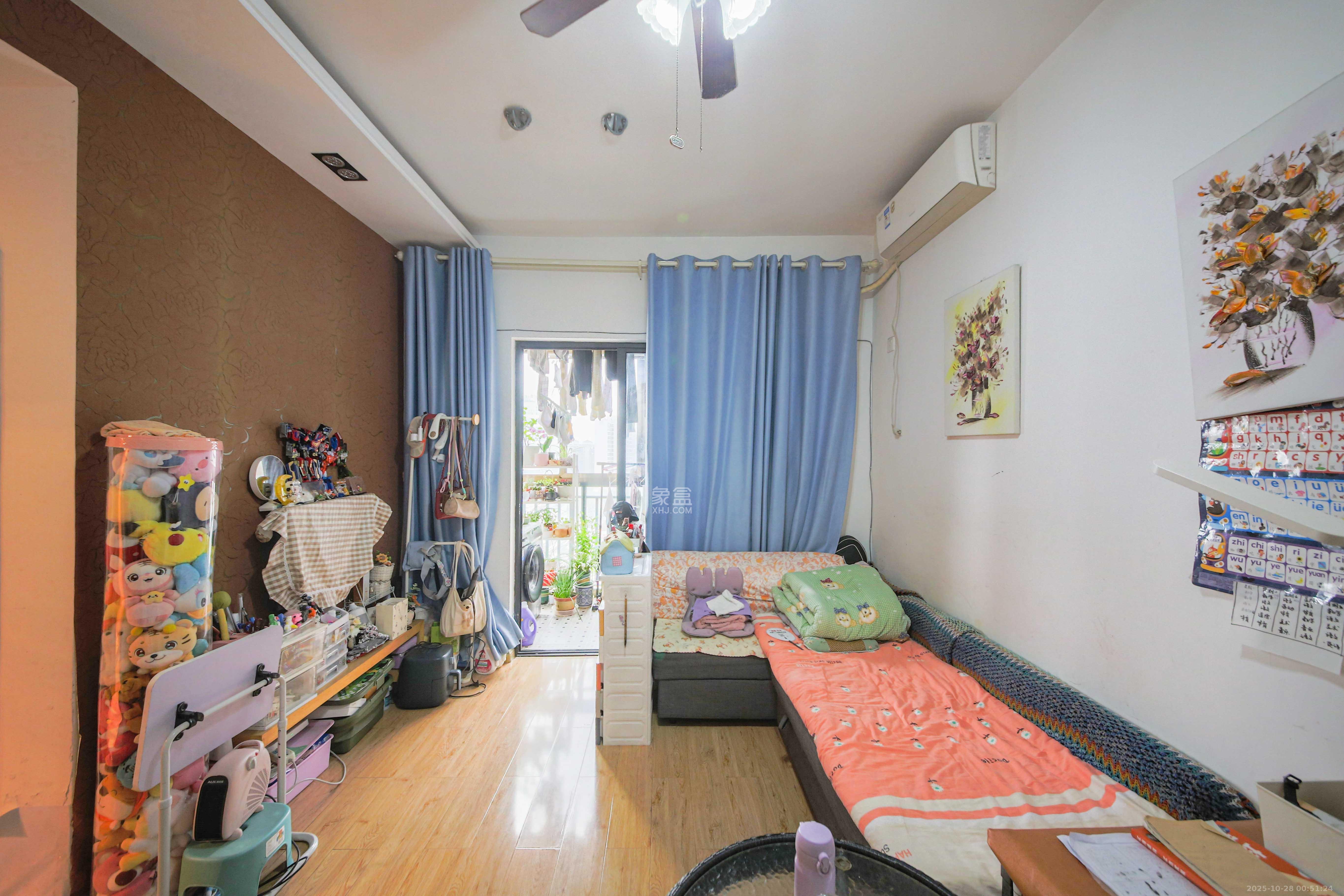 博林金谷  1室1厅1卫    48.0万客厅