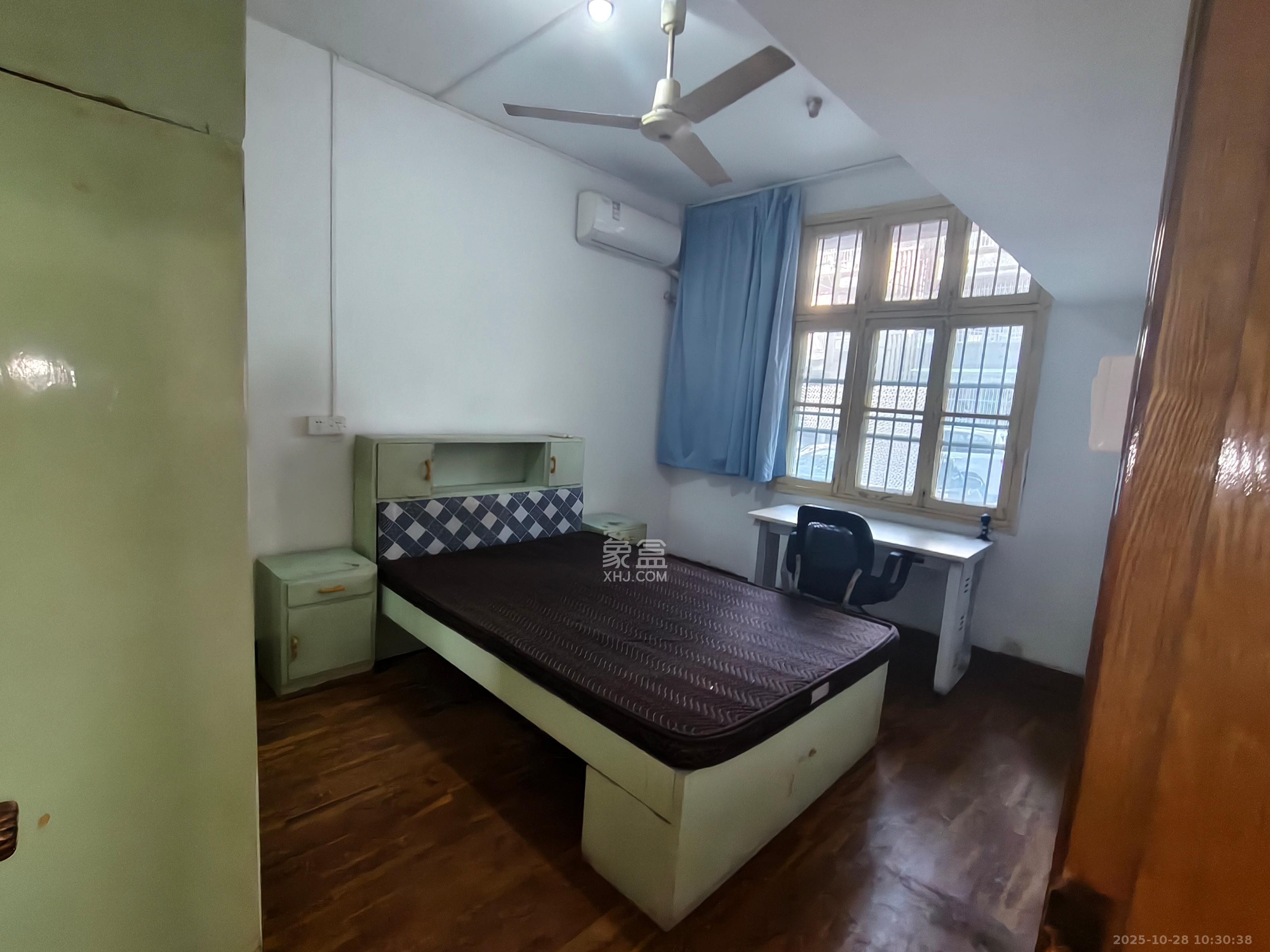 煤炭设计院宿舍  3室1厅1卫    1800.0元/月室内图