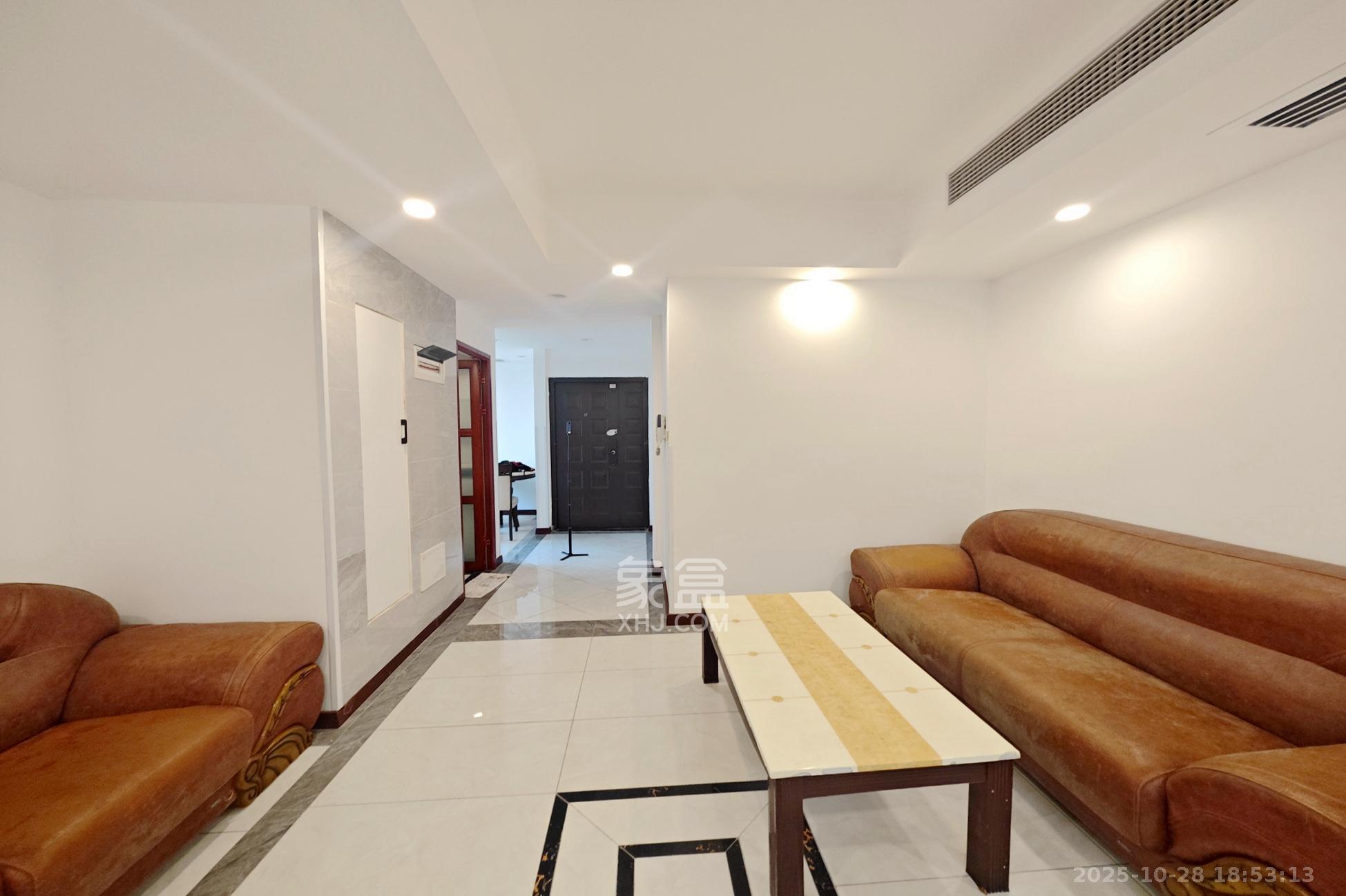 和卉家园  4室2厅1卫    138.0万