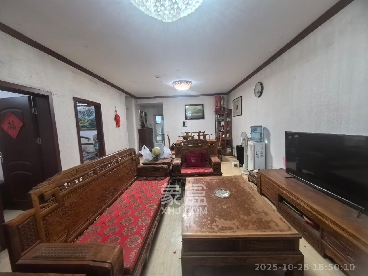 华盛新外滩  3室2厅1卫    2980.0元/月室内图