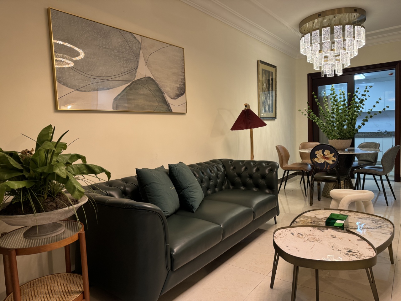 恒大外滩  3室1厅1卫    4200.0元/月