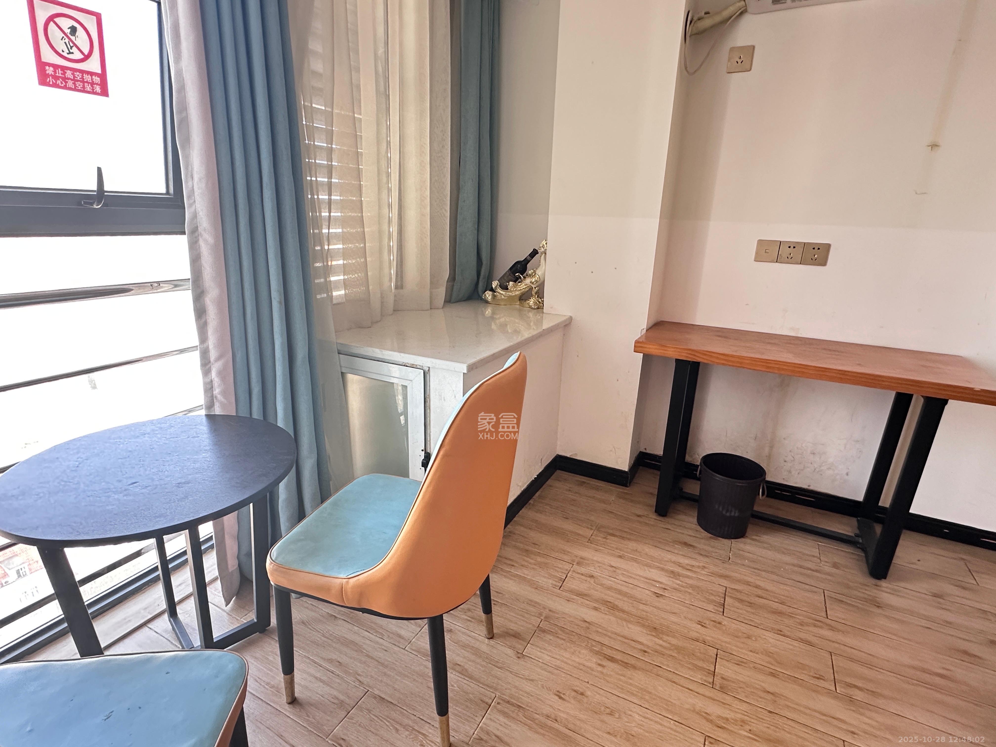 美林美寓  1室0厅0卫    1400.0元/月室内图