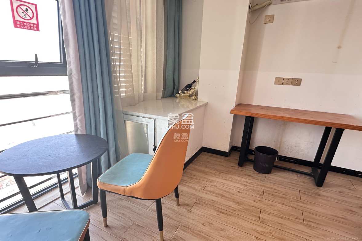 美林美寓 1室0厅0卫 1400.0元/月 美林美寓 1室0厅0卫 1400.0元/月室内图