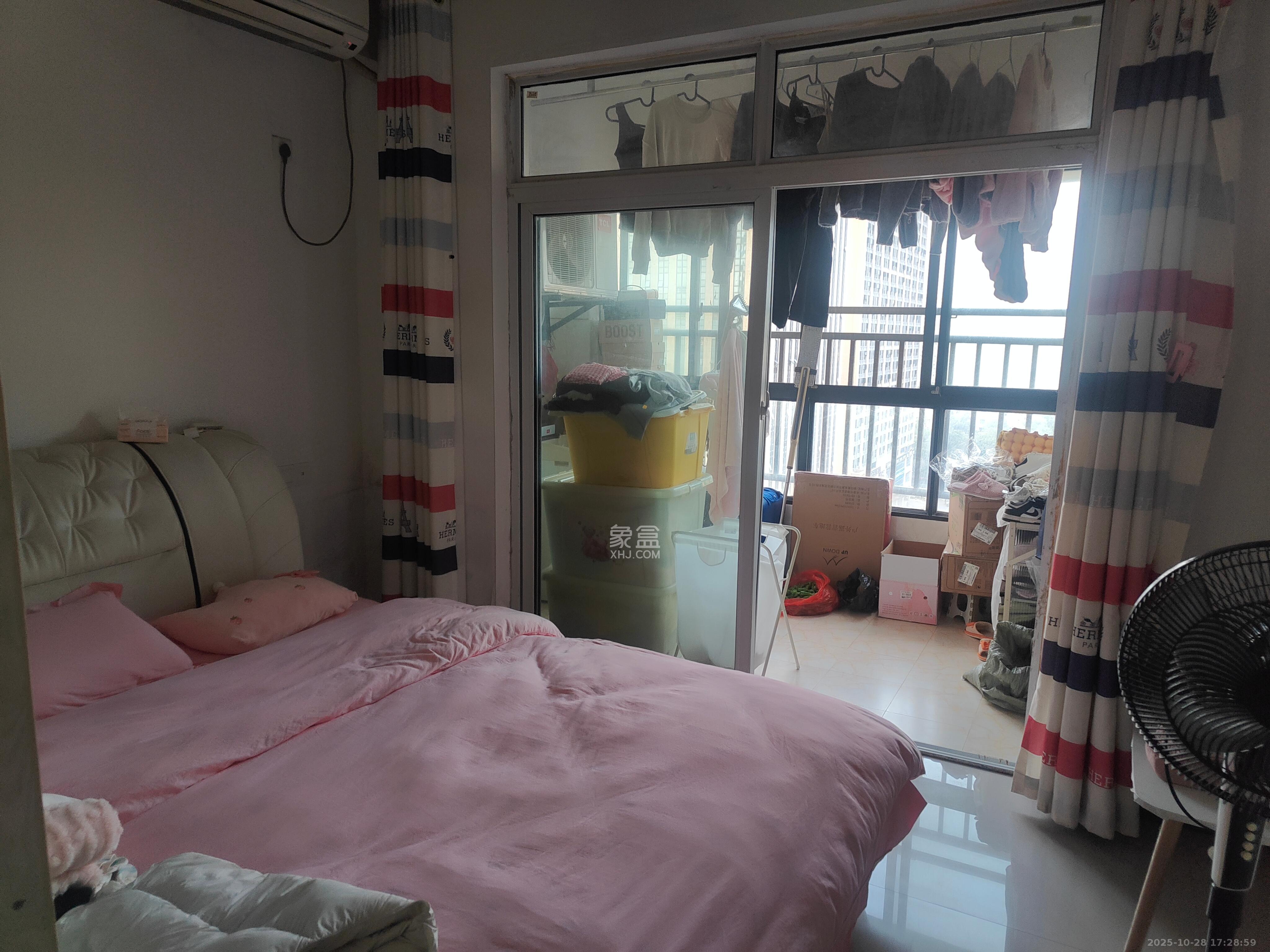 新长海广场 1室1厅1卫 1150.0元/月 新长海广场 1室1厅1卫 1150.0元/月室内图