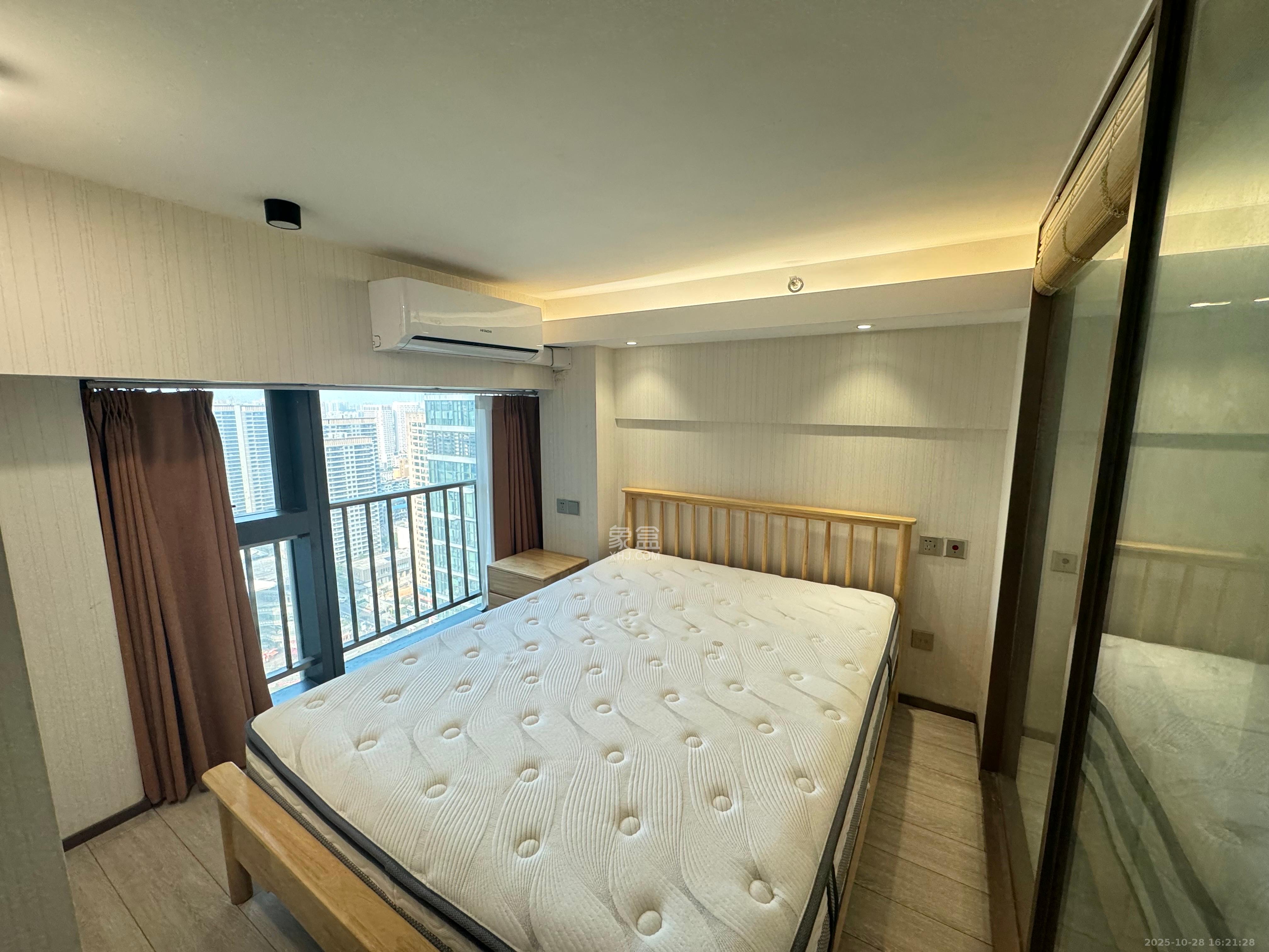 华远华时代  2室1厅1卫    2500.0元/月室内图