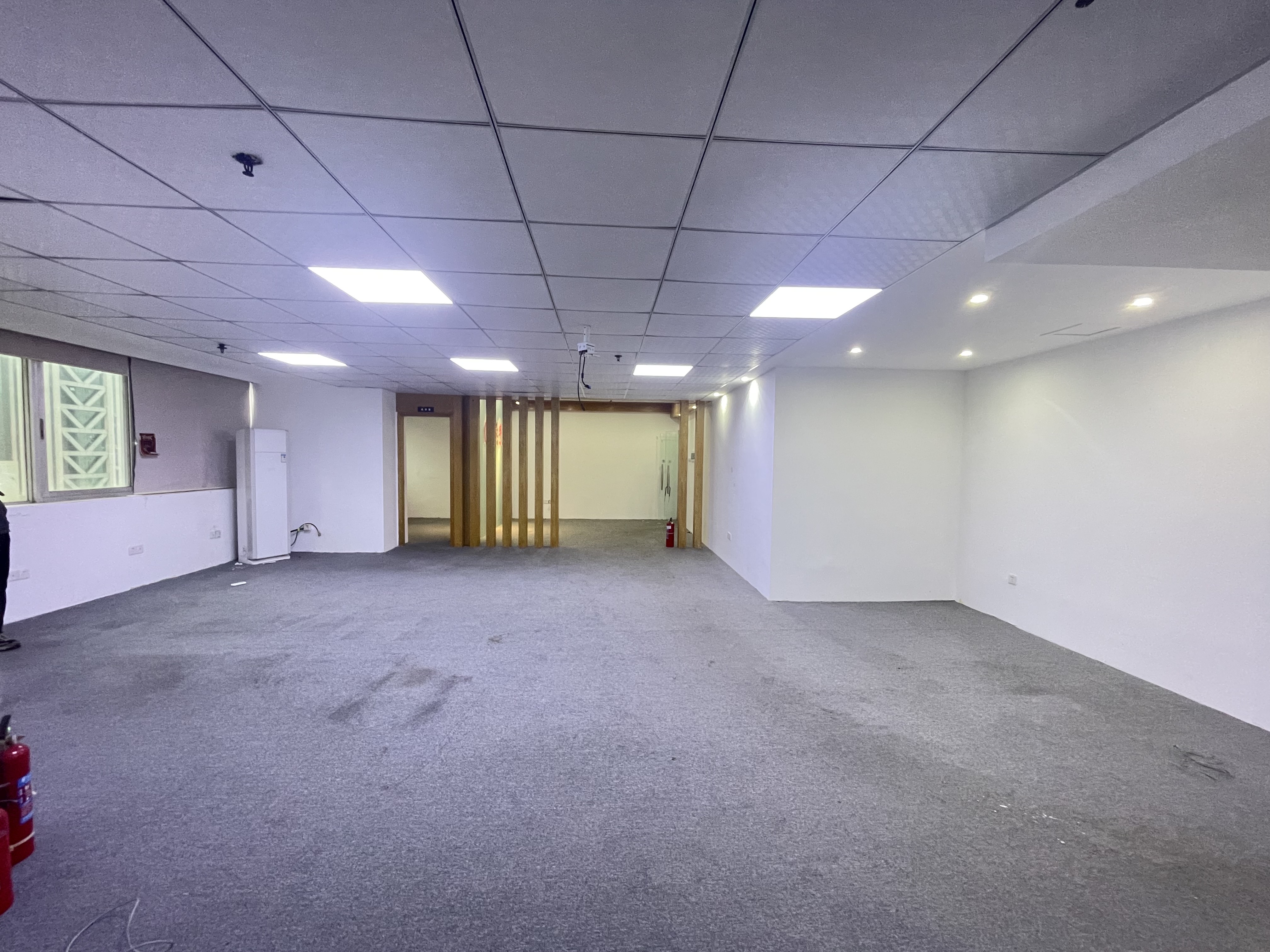 景瑞大厦 1室2厅1卫 8800.0元/月 景瑞大厦 1室2厅1卫 8800.0元/月室内图