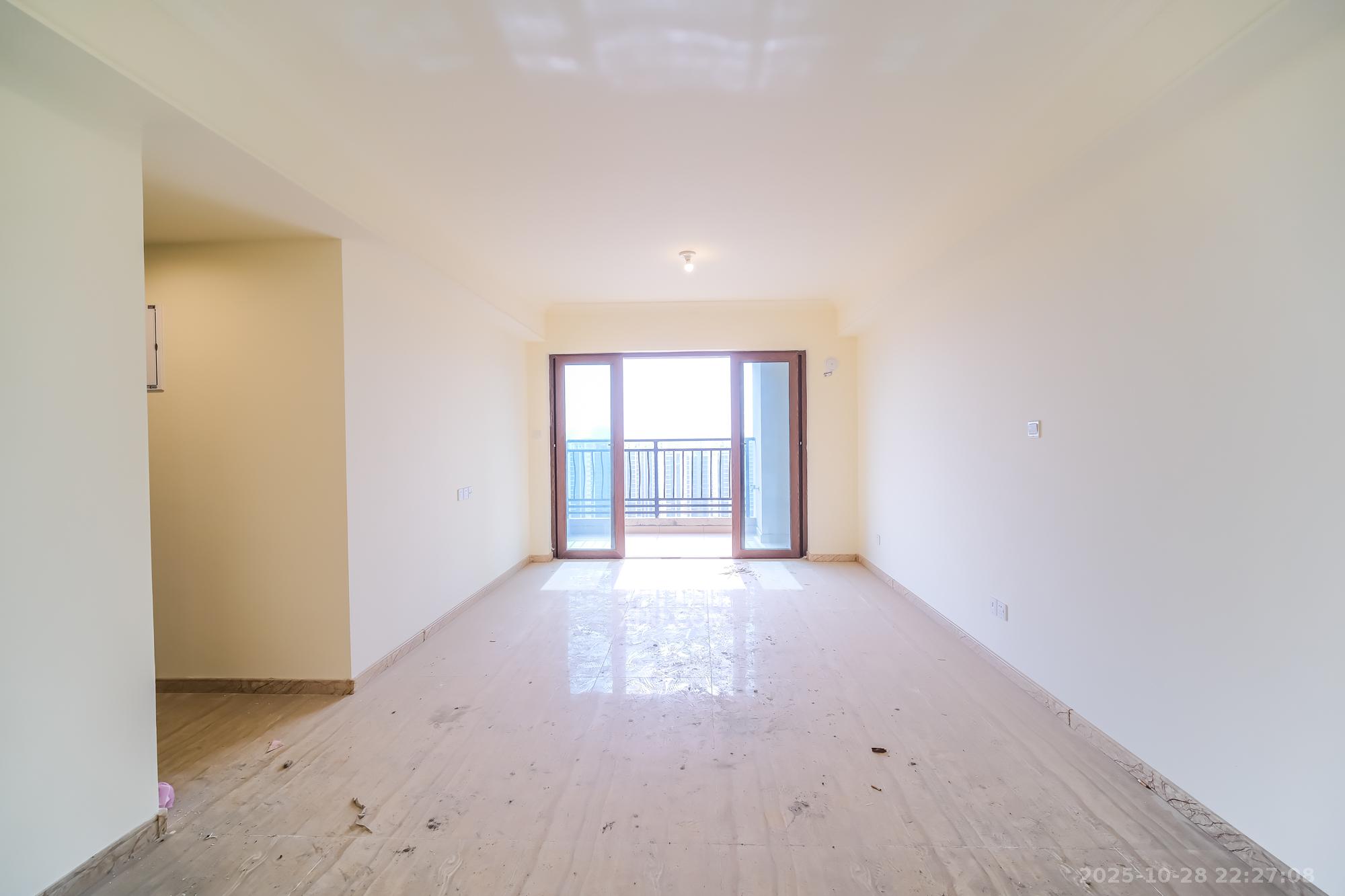 碧桂园翘楚棠  3室2厅2卫    88.68万客厅