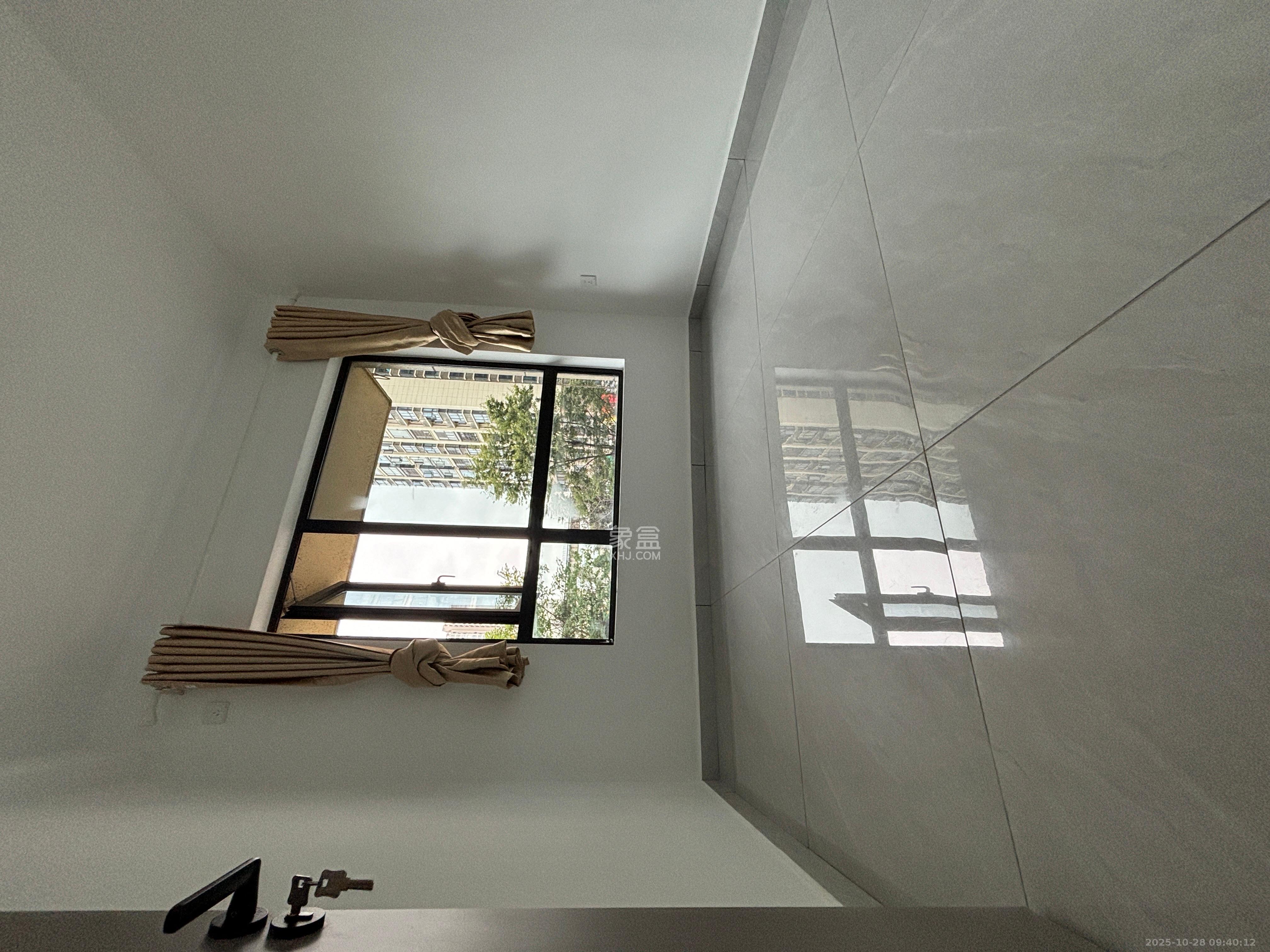 财汇新天地（财汇商务广场）  3室2厅1卫    2000.0元/月室内图