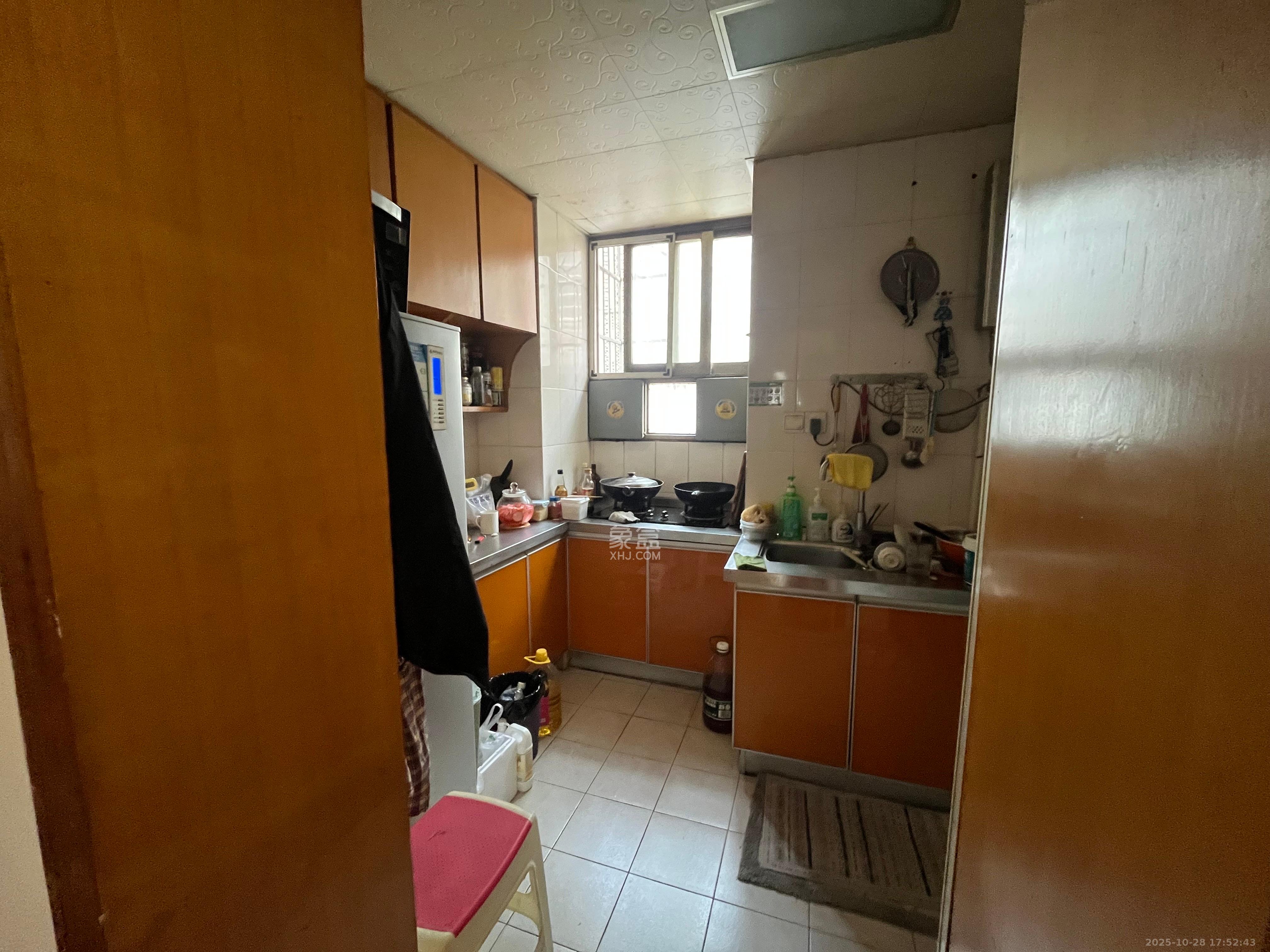 民主后街（西街）散盘  1室0厅0卫    1800.0元/月室内图