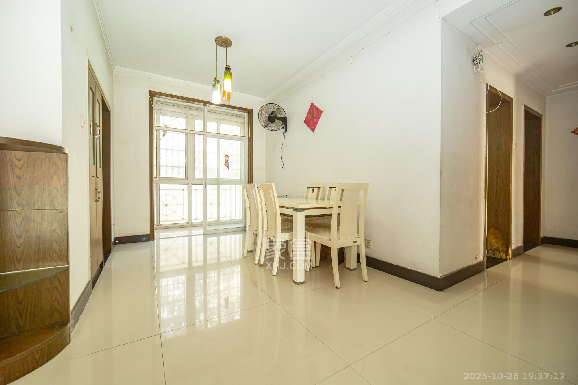 山水人家三期  3室2厅2卫    65.8万其他