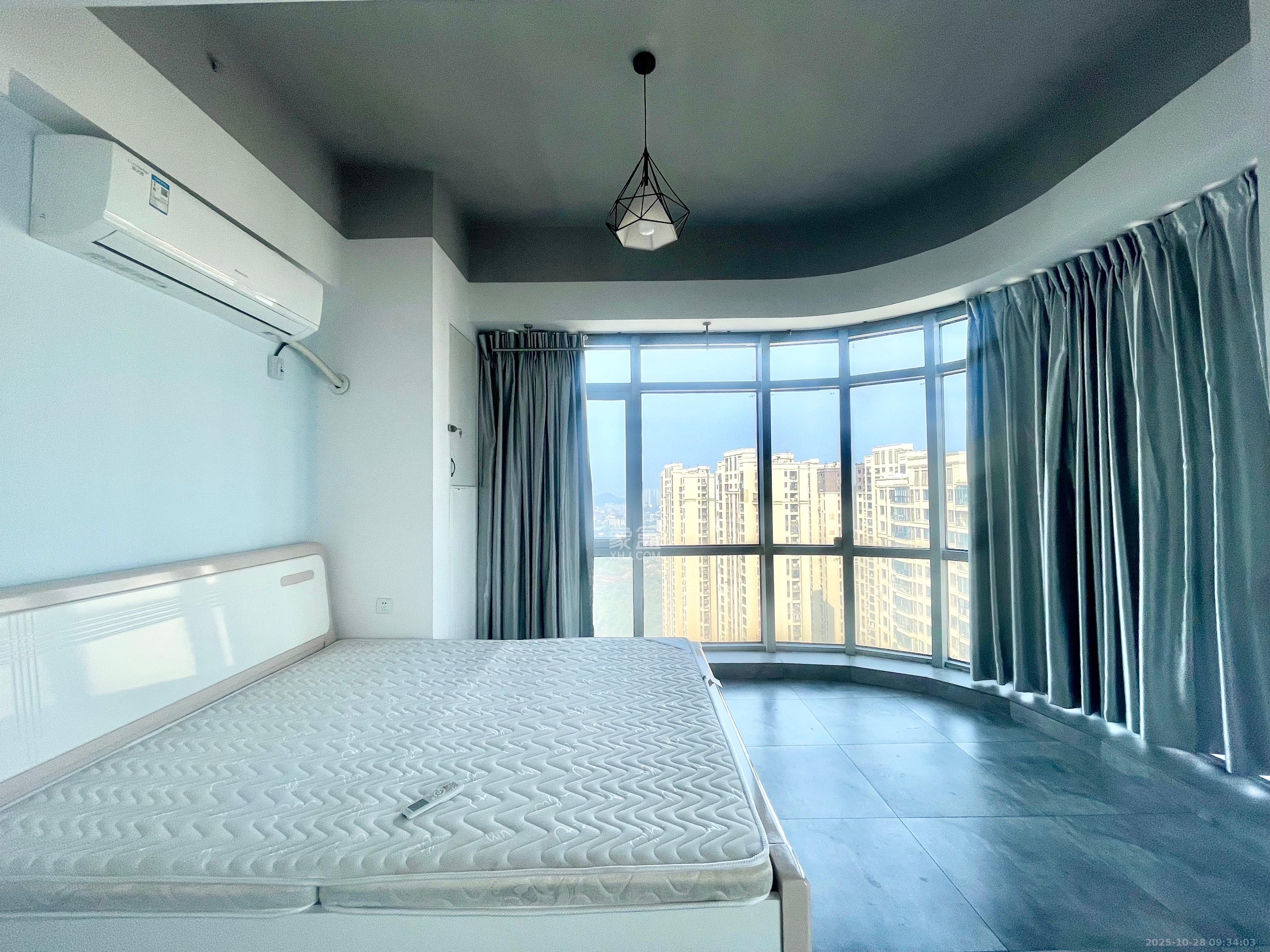 奥克斯缔壹城 1室1厅1卫 1300.0元/月 奥克斯缔壹城 1室1厅1卫 1300.0元/月室内图