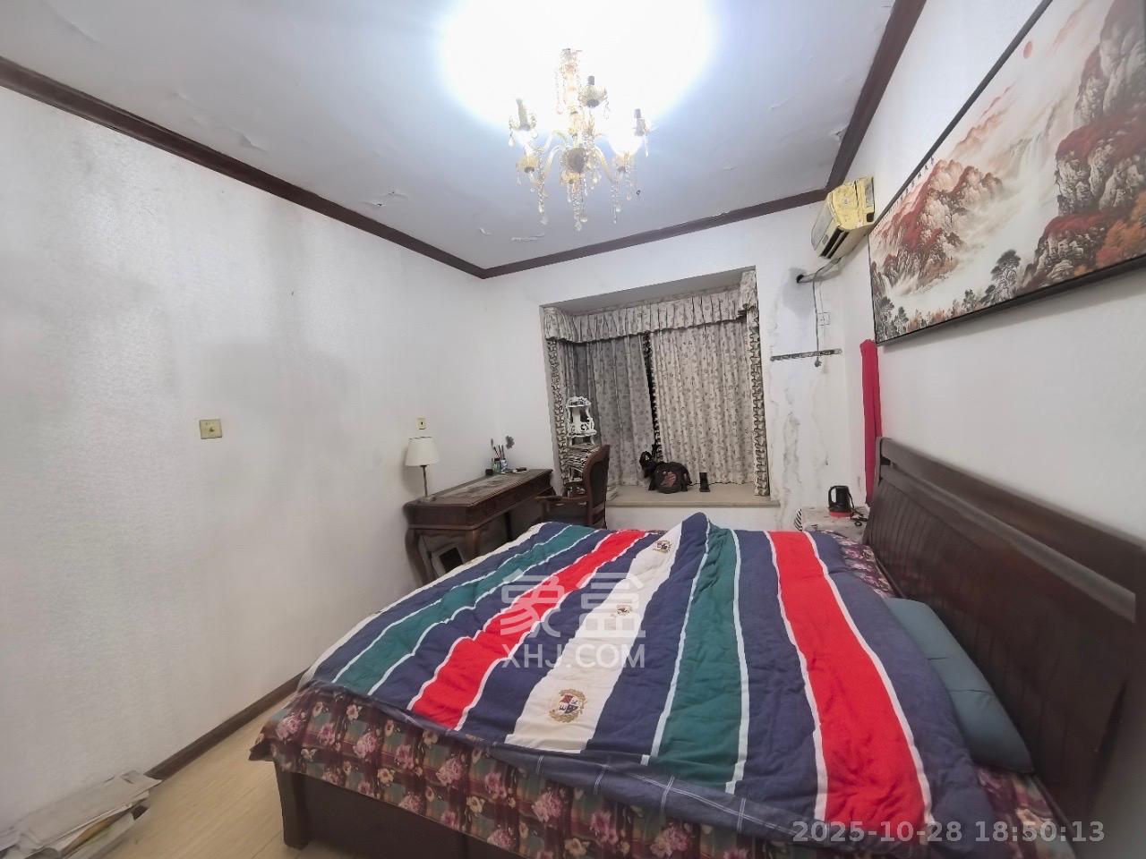 华盛新外滩  3室2厅1卫    2980.0元/月室内图