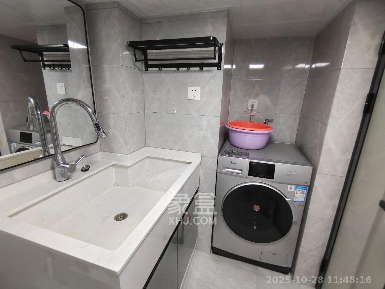 华润琨瑜府  1室1厅1卫    2000.0元/月 华润琨瑜府  1室1厅1卫    2000.0元/月室内图