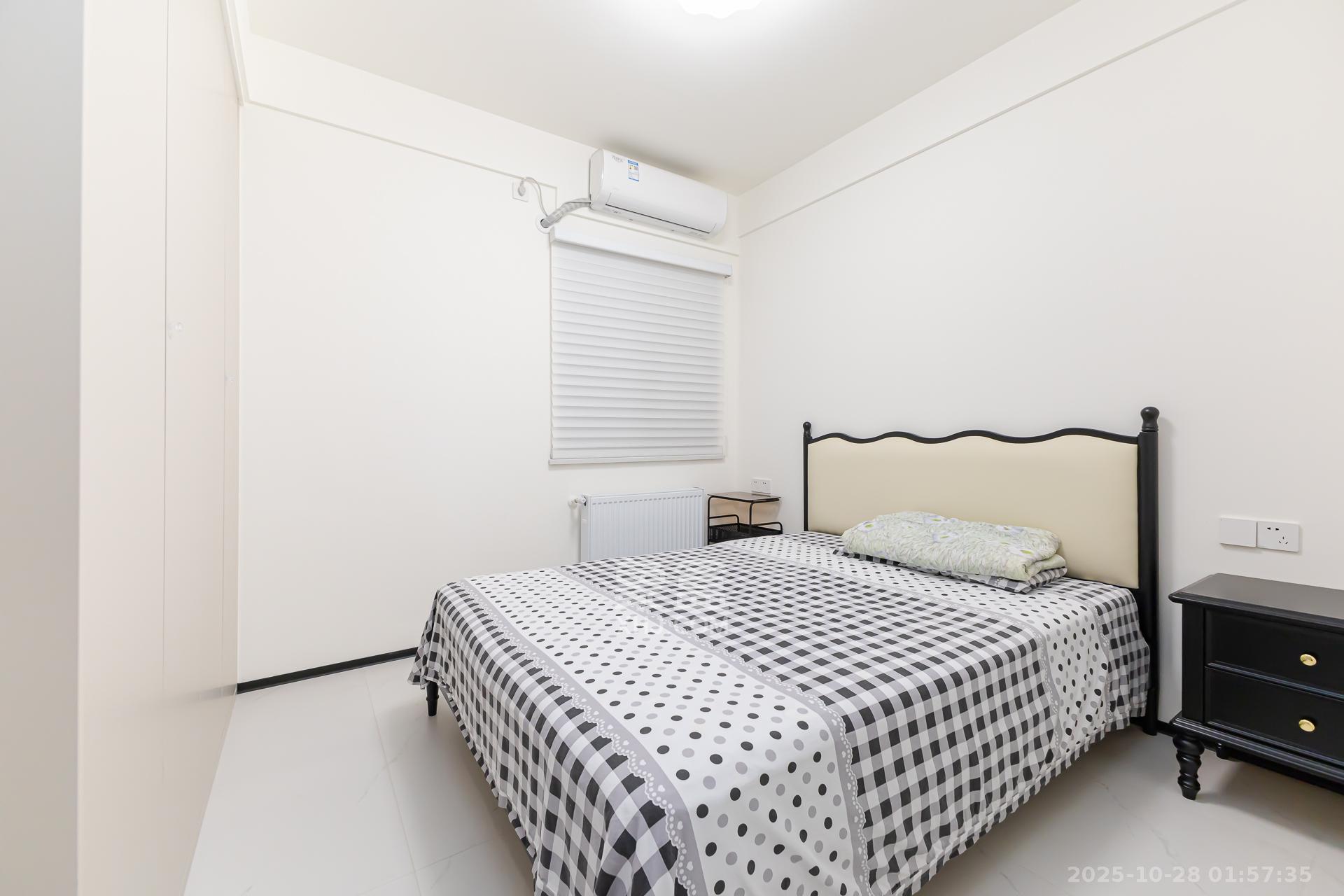 越秀湘江星汇城二期  4室2厅2卫    129.0万卧室