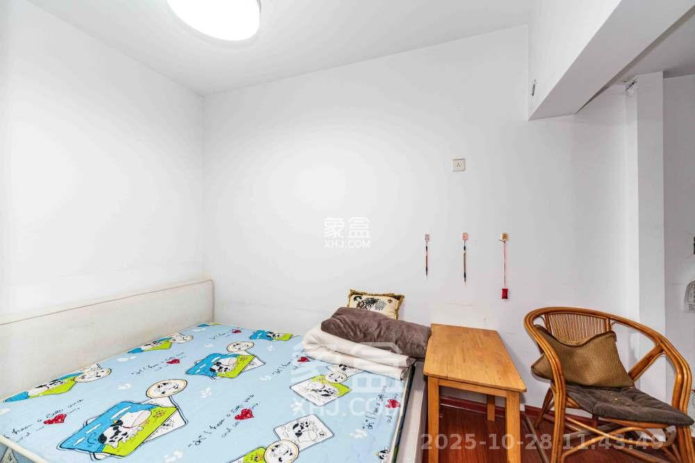 南郡雅园  2室2厅1卫    1400.0元/月室内图