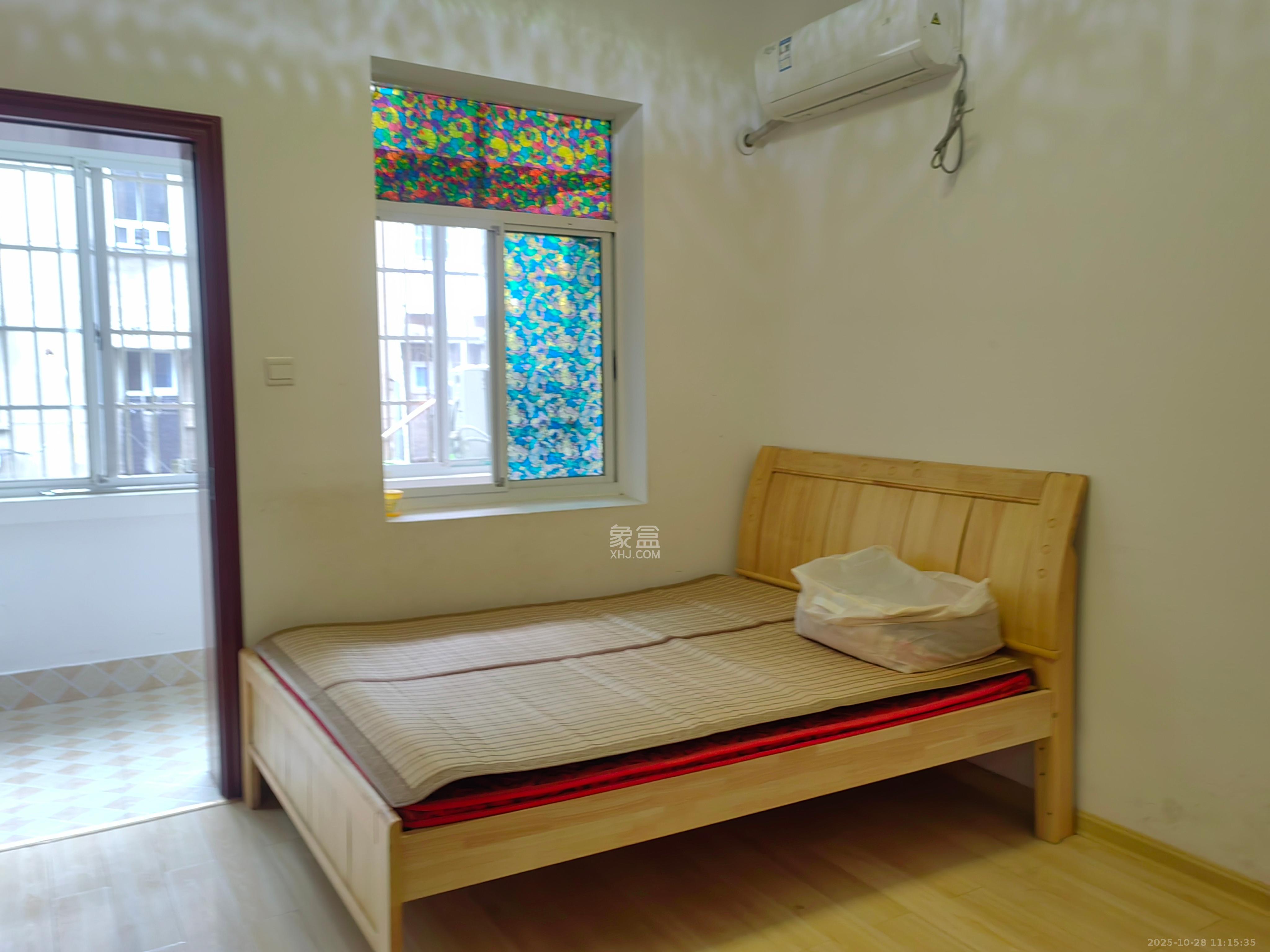 朝阳一、二村  2室1厅1卫    1800.0元/月室内图