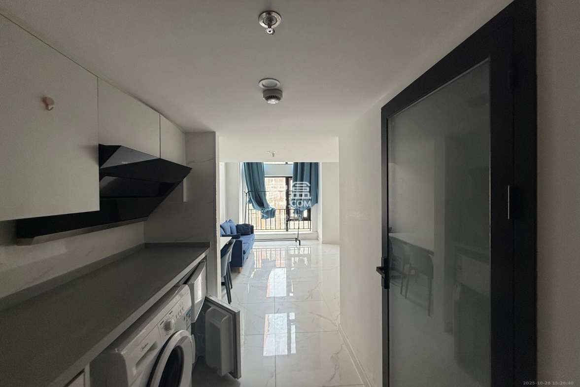 卓越江岸 1室1厅1卫 2200.0元/月 卓越江岸 1室1厅1卫 2200.0元/月室内图