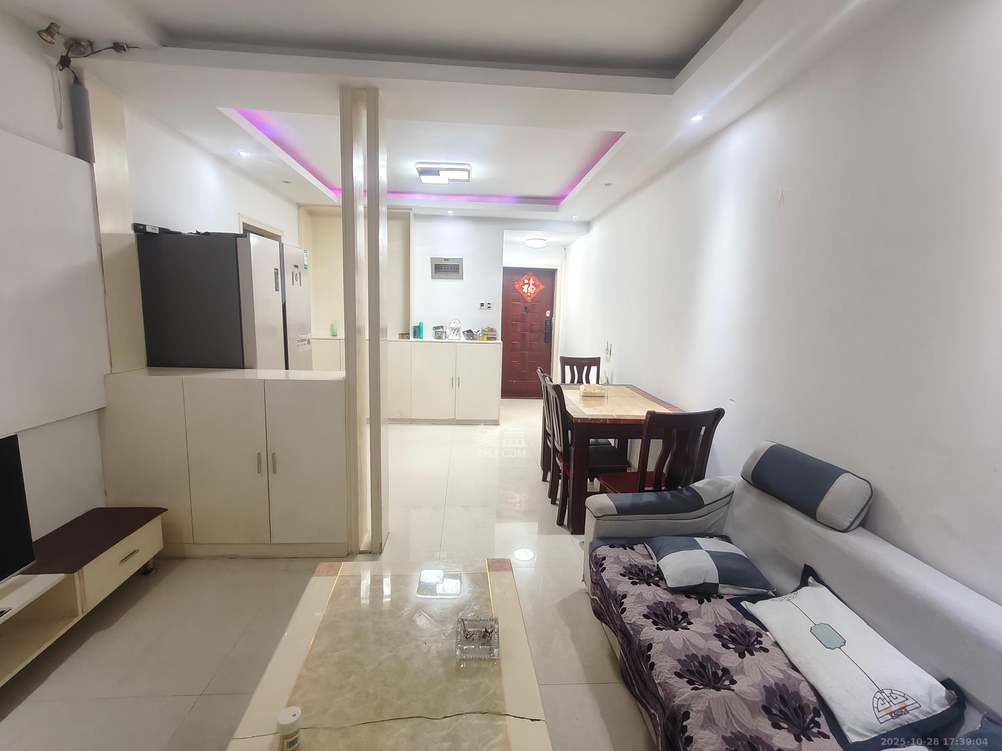 蝴蝶谷 1室1厅1卫 1200.0元/月 蝴蝶谷 1室1厅1卫 1200.0元/月室内图