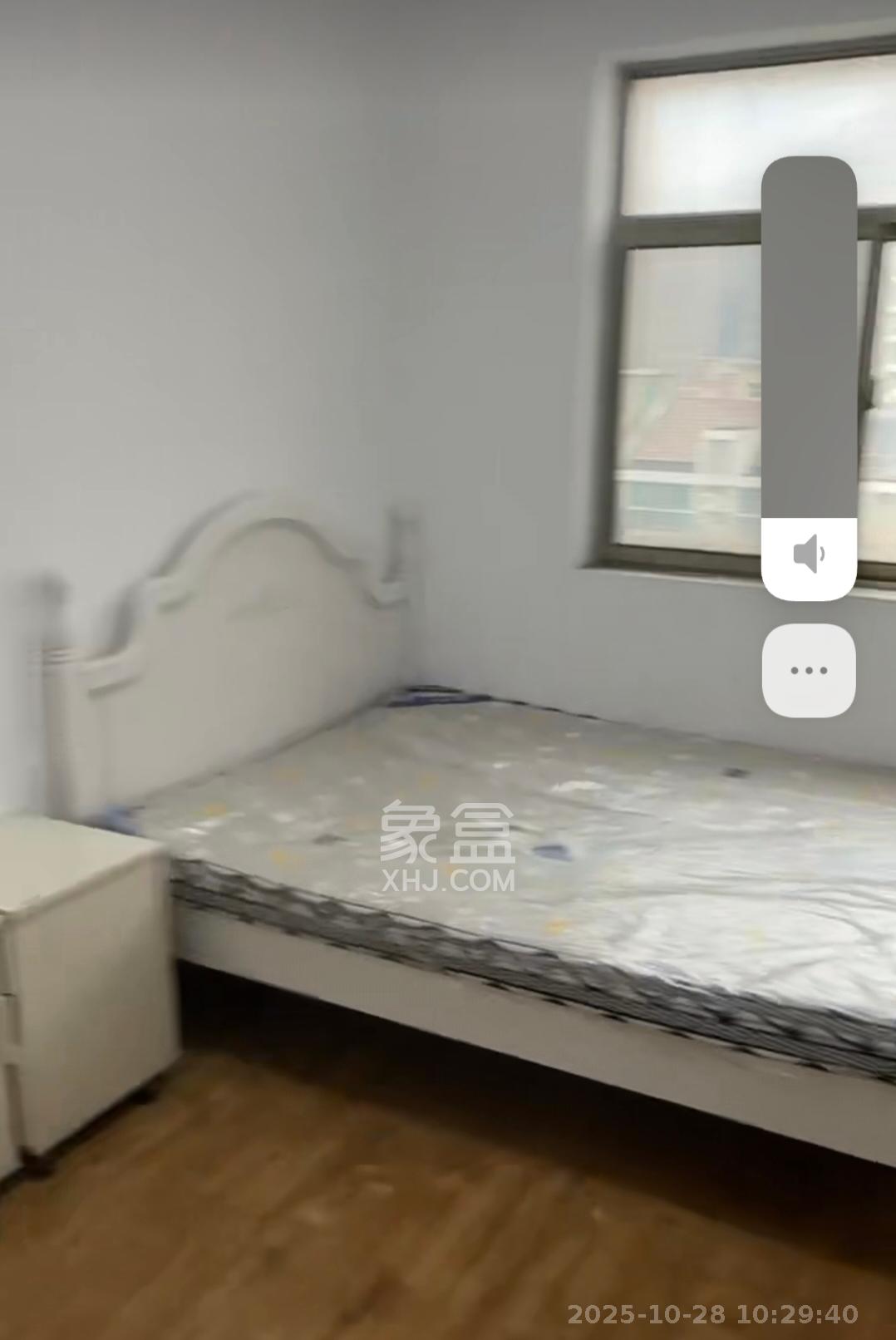 锦湘国际星城二期（锦雅苑）  3室2厅2卫    2500.0元/月室内图