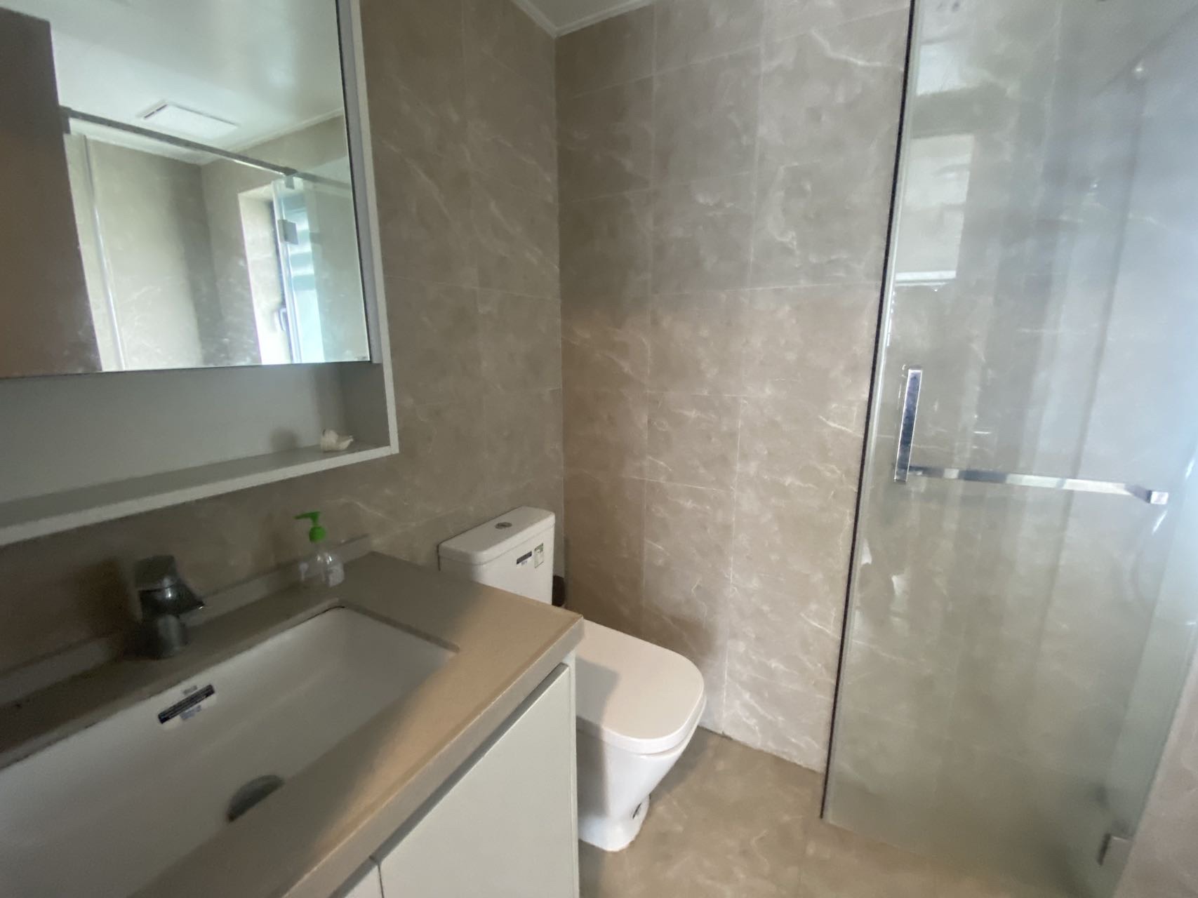 润山府  4室2厅2卫    3300.0元/月室内图