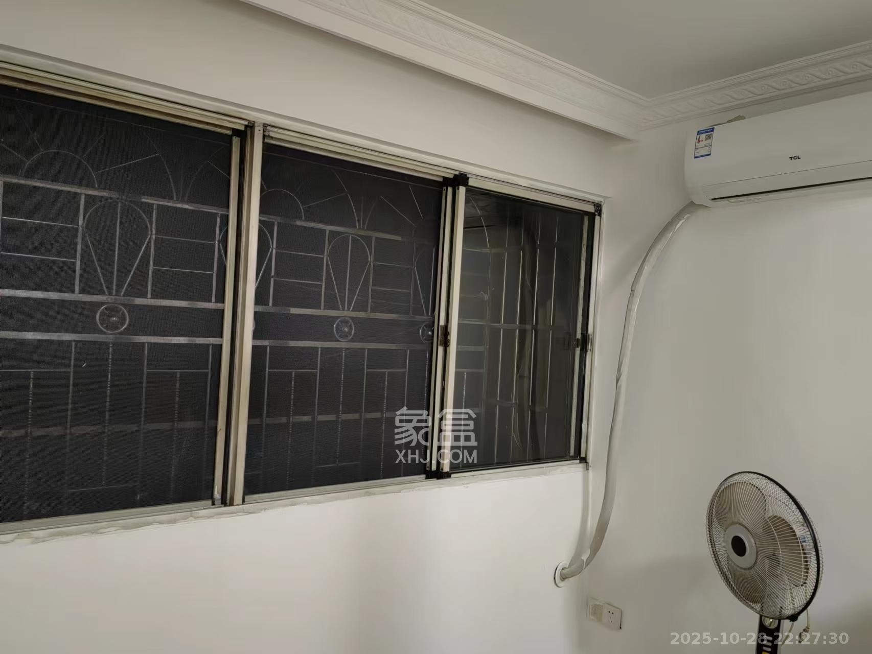 长沙师范教职工宿舍  2室2厅1卫    2100.0元/月室内图