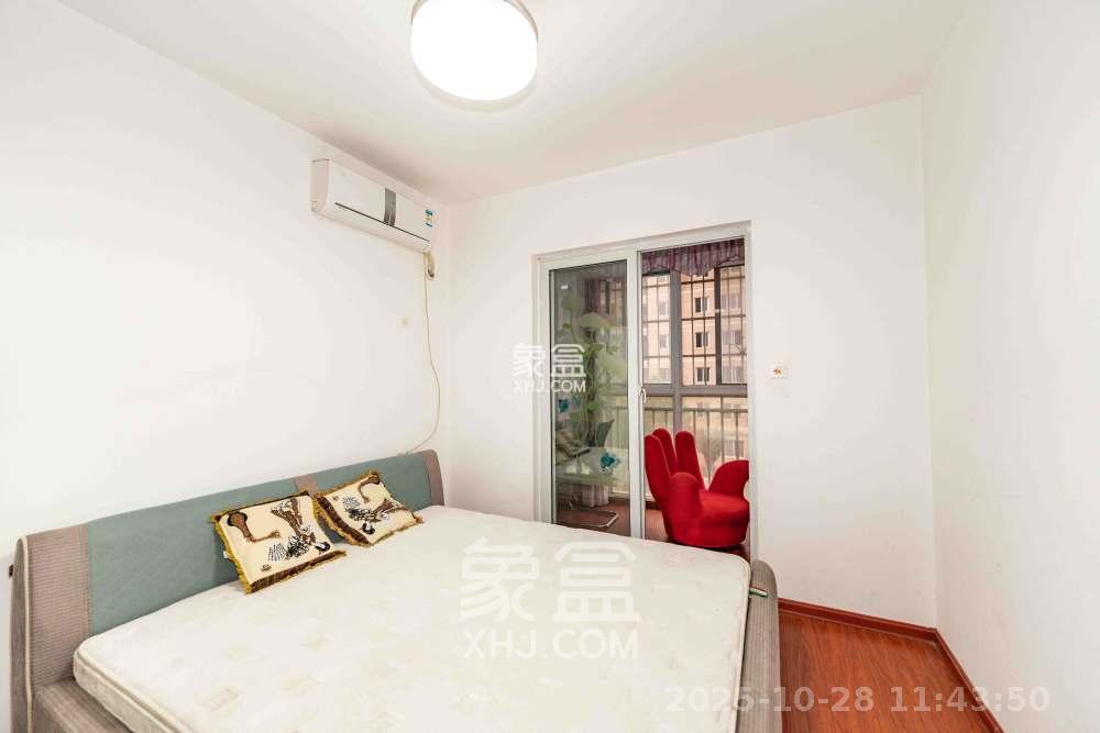 南郡雅园  2室2厅1卫    1400.0元/月室内图