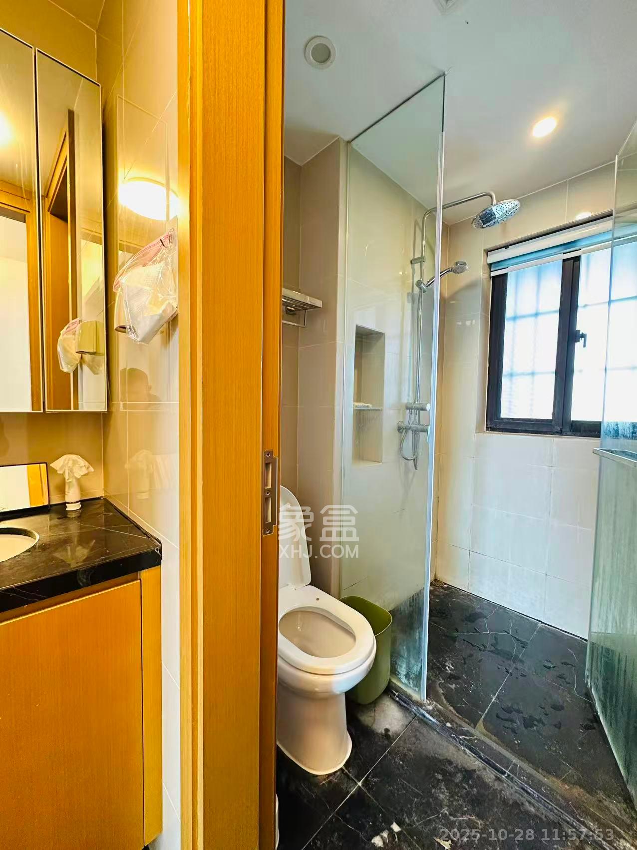 新力紫园  3室2厅1卫    2800.0元/月 新力紫园  3室2厅1卫    2800.0元/月室内图