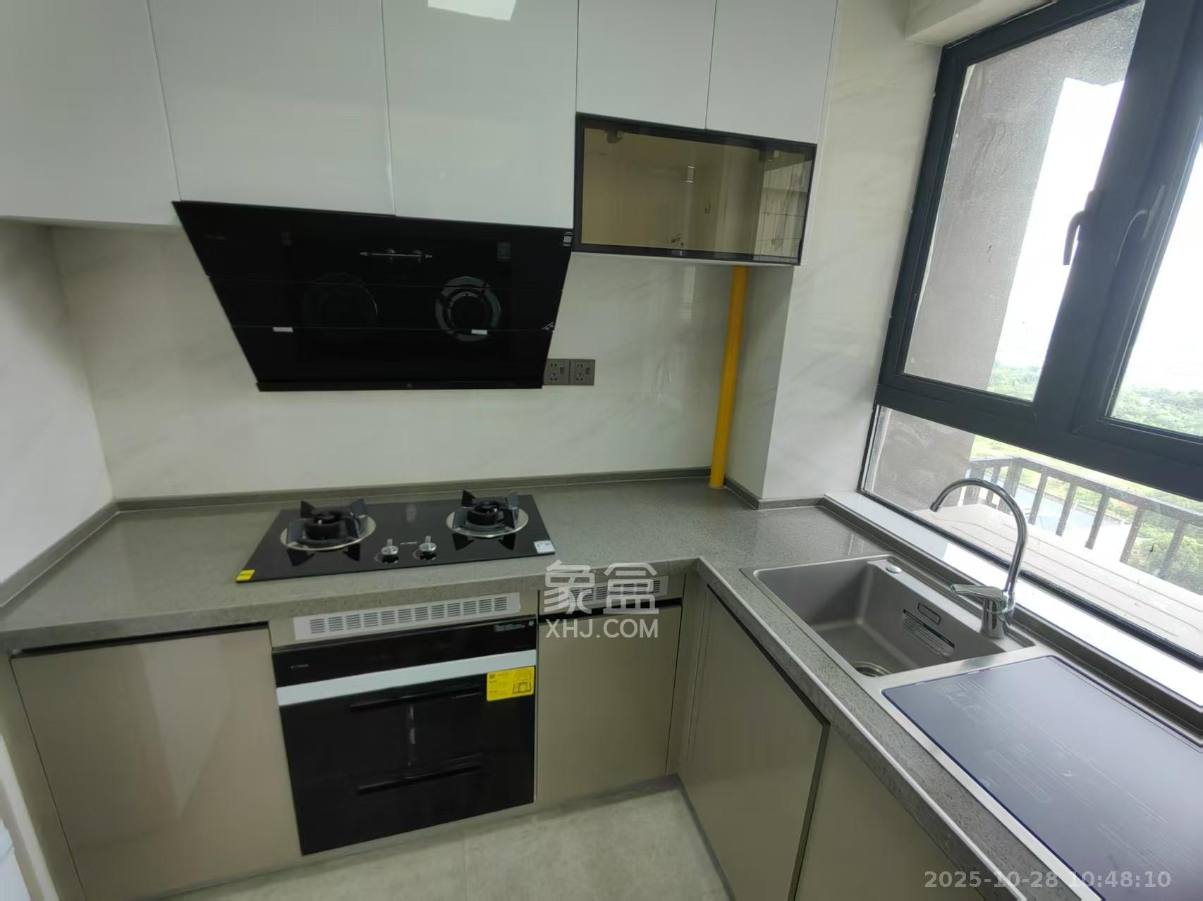 荣盛锦绣学府 3室2厅2卫 3000.0元/月 荣盛锦绣学府 3室2厅2卫 3000.0元/月室内图