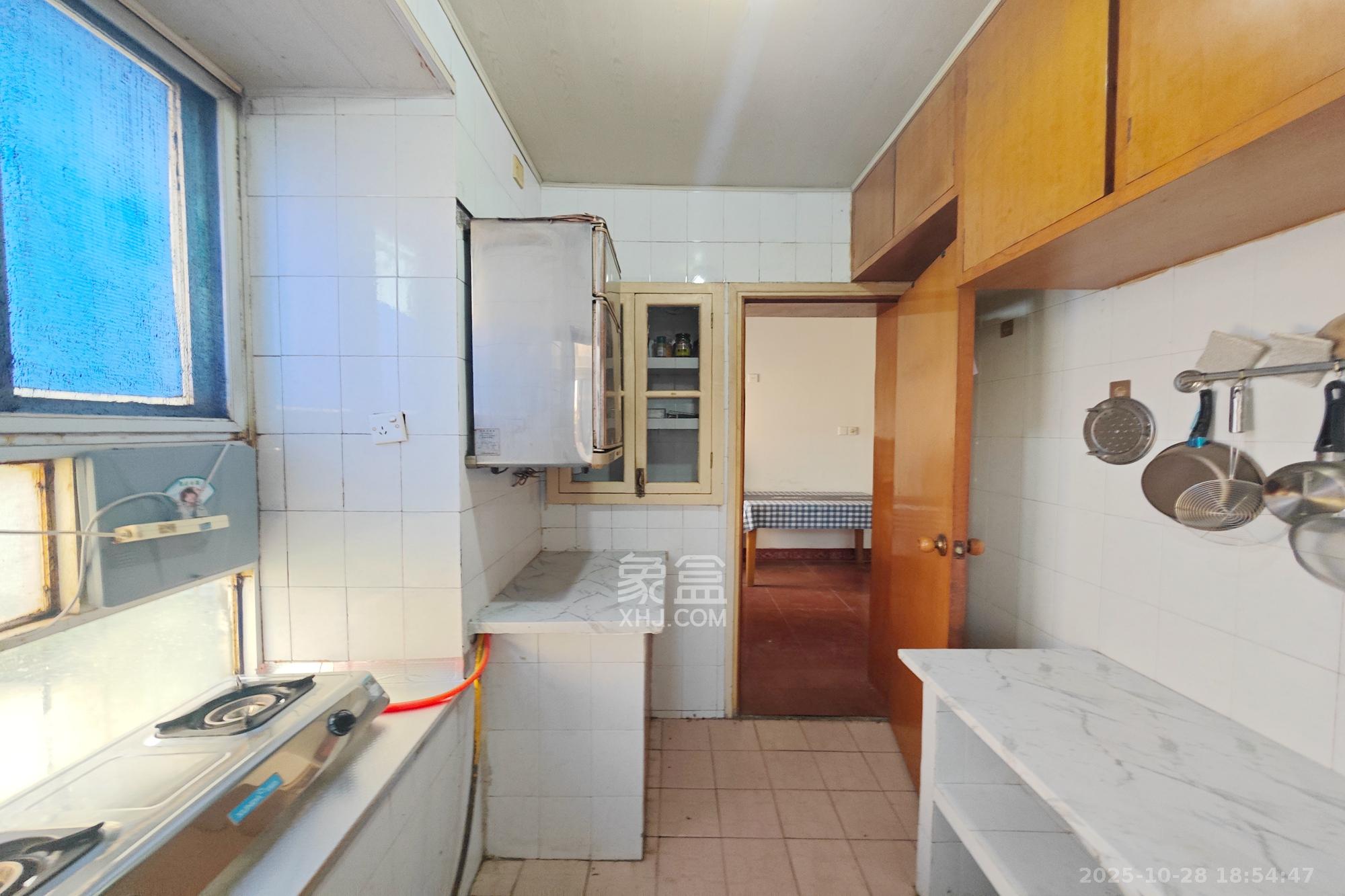 生物药厂宿舍  2室2厅1卫    39.8万 生物药厂宿舍  2室2厅1卫    39.8万厨房