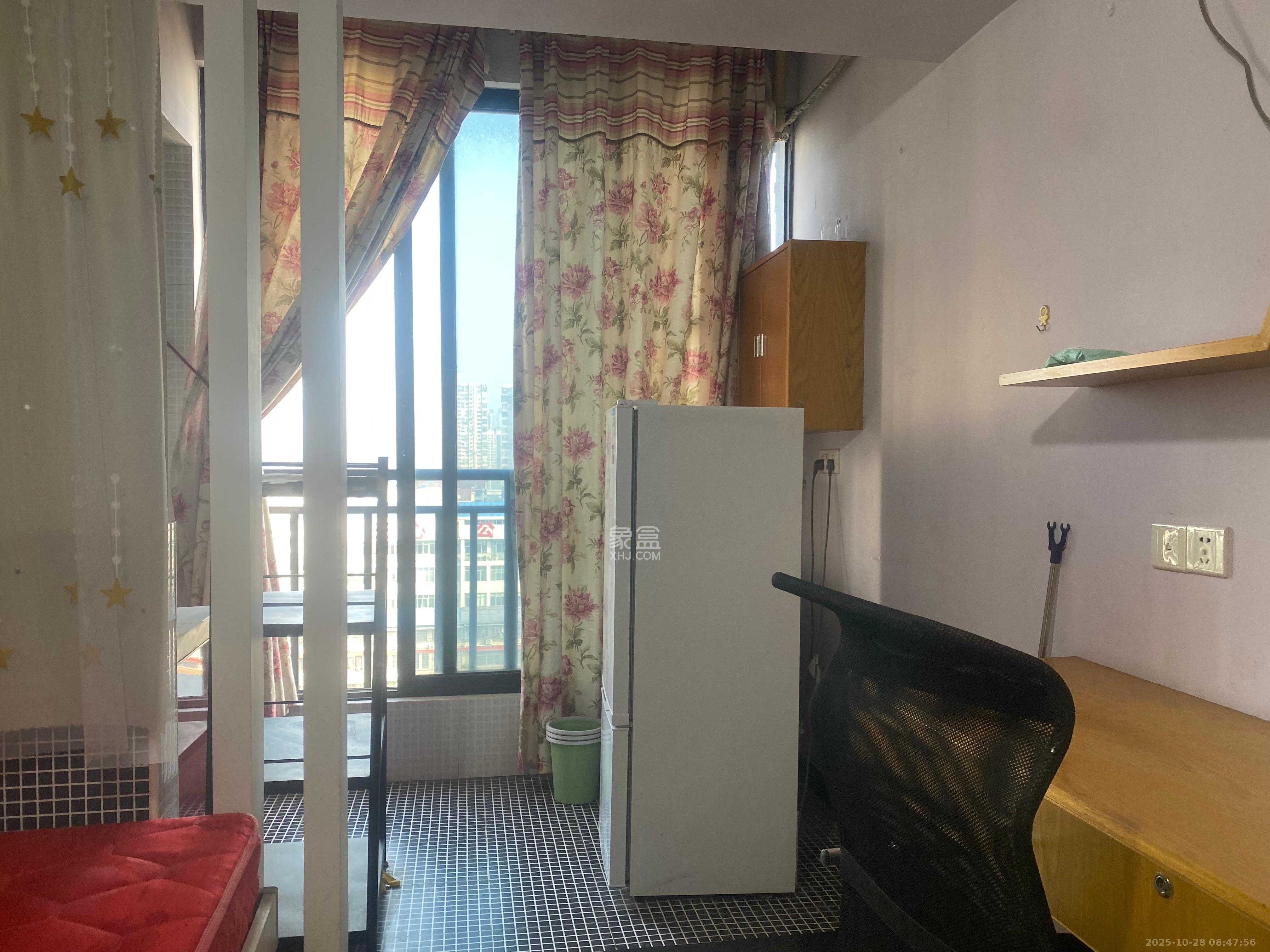 博林金谷  1室1厅1卫    1400.0元/月 博林金谷  1室1厅1卫    1400.0元/月室内图