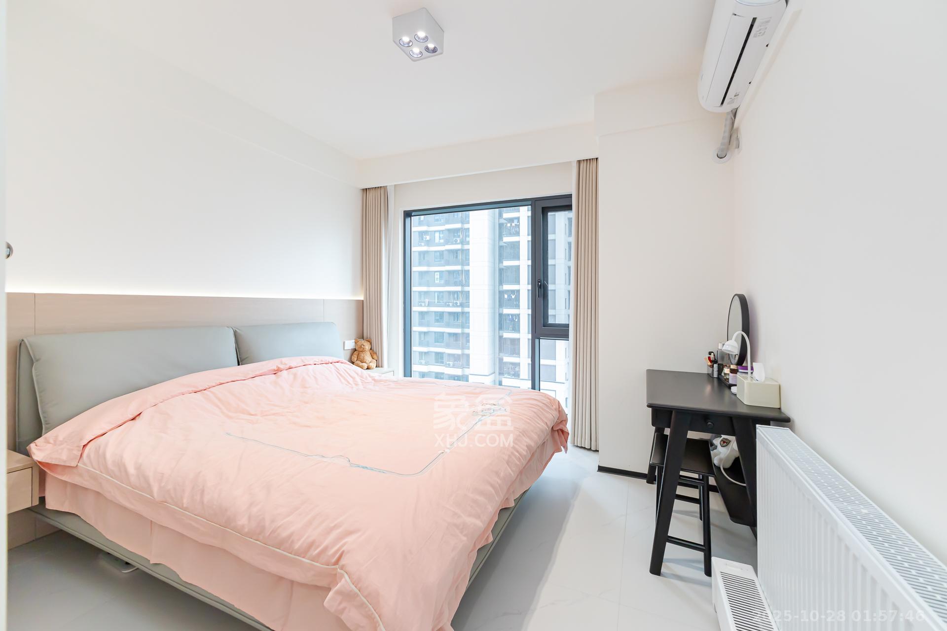 越秀湘江星汇城二期  4室2厅2卫    129.0万卧室